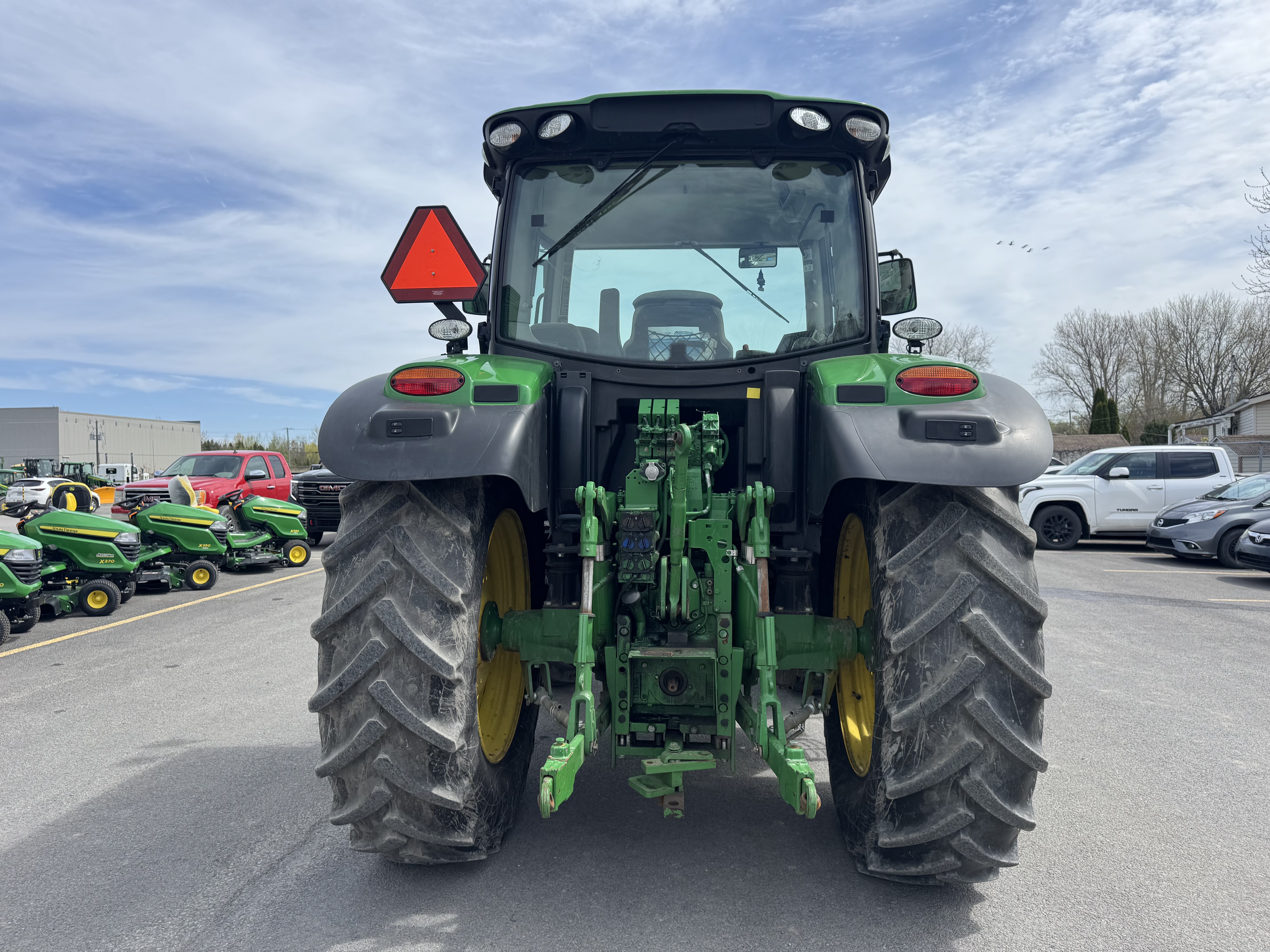 John Deere 6110R