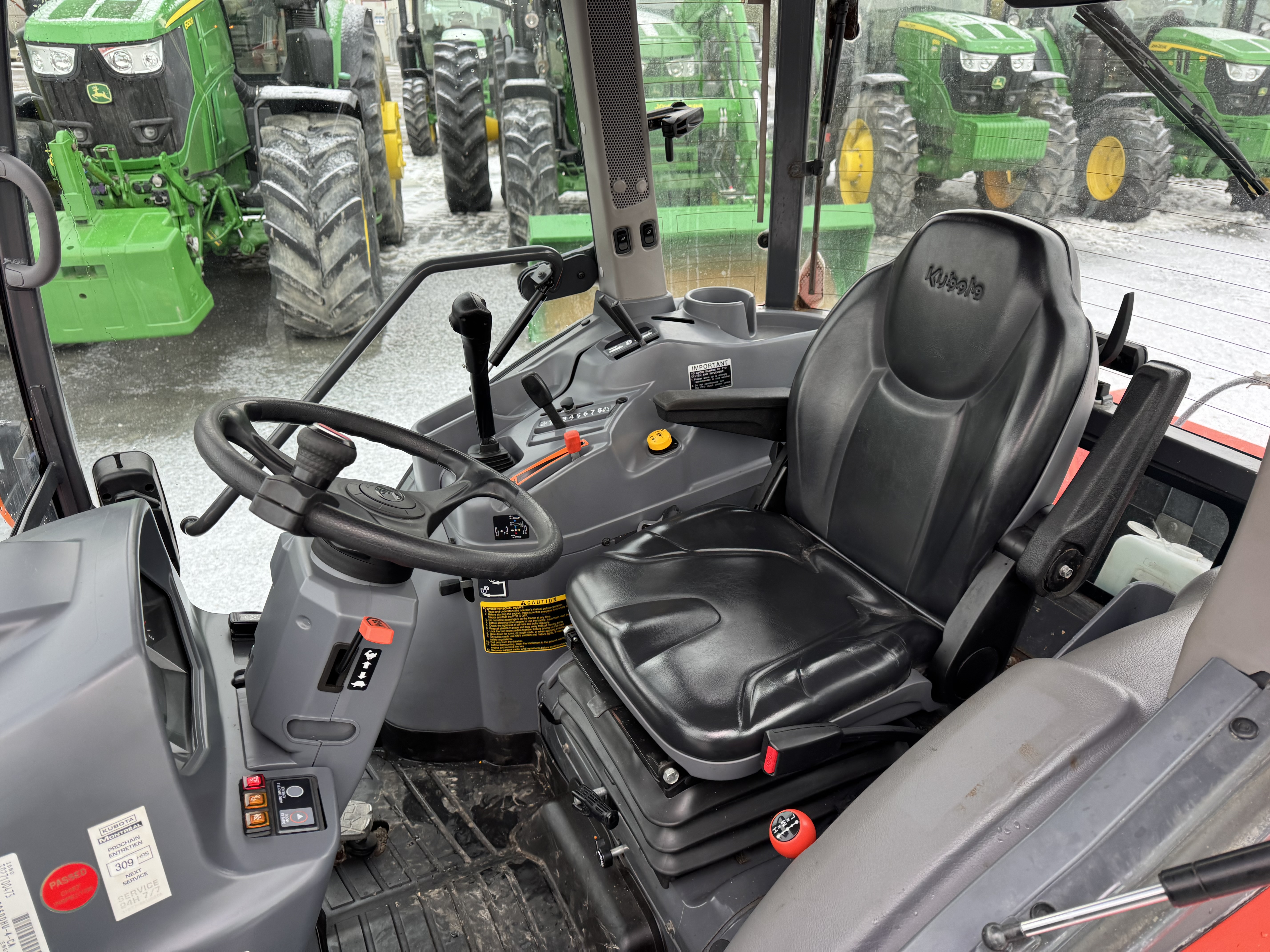 Kubota L6060 GRATTE NOKIAN    