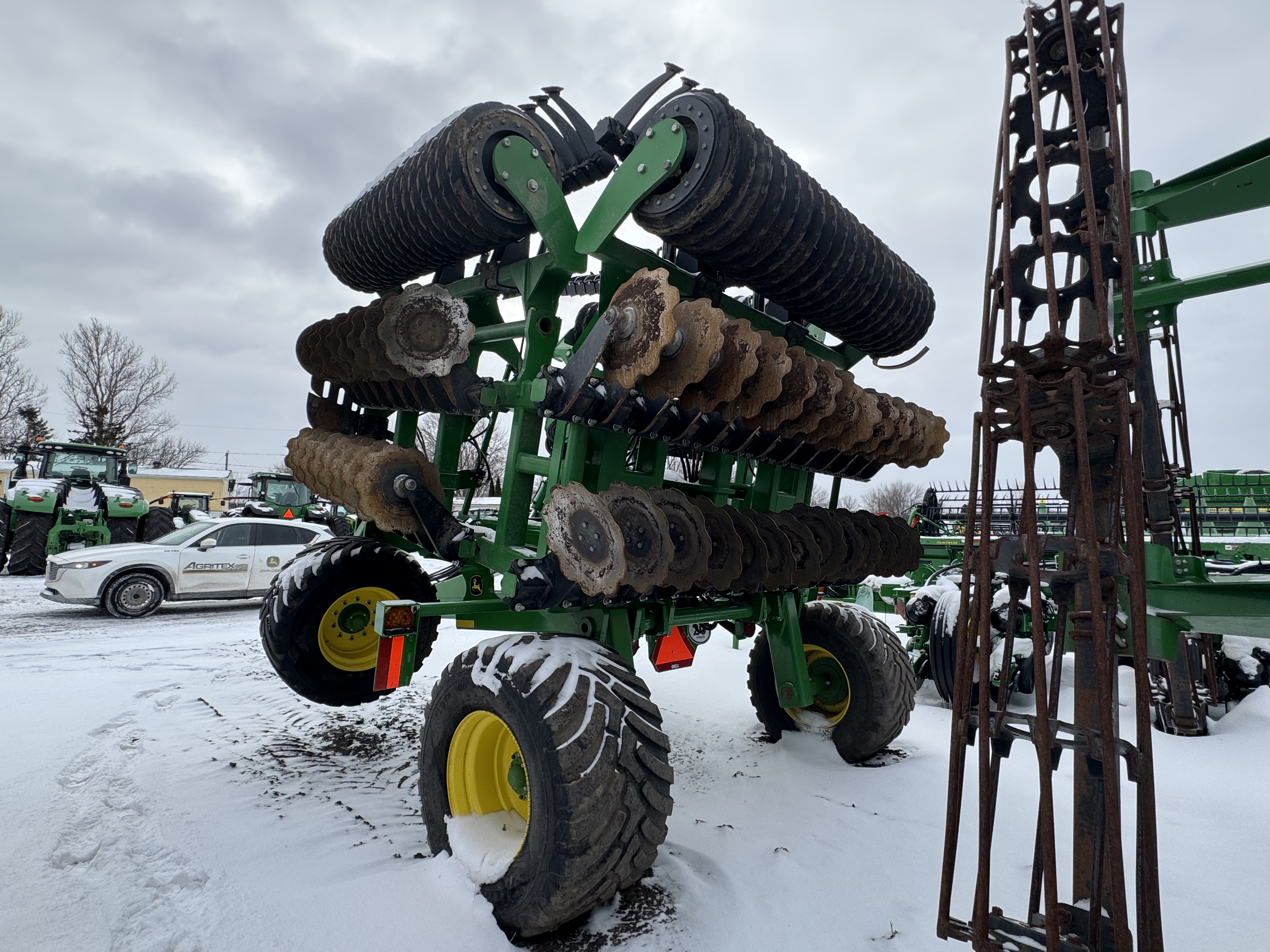 John Deere 2680H 25FT RUBBER