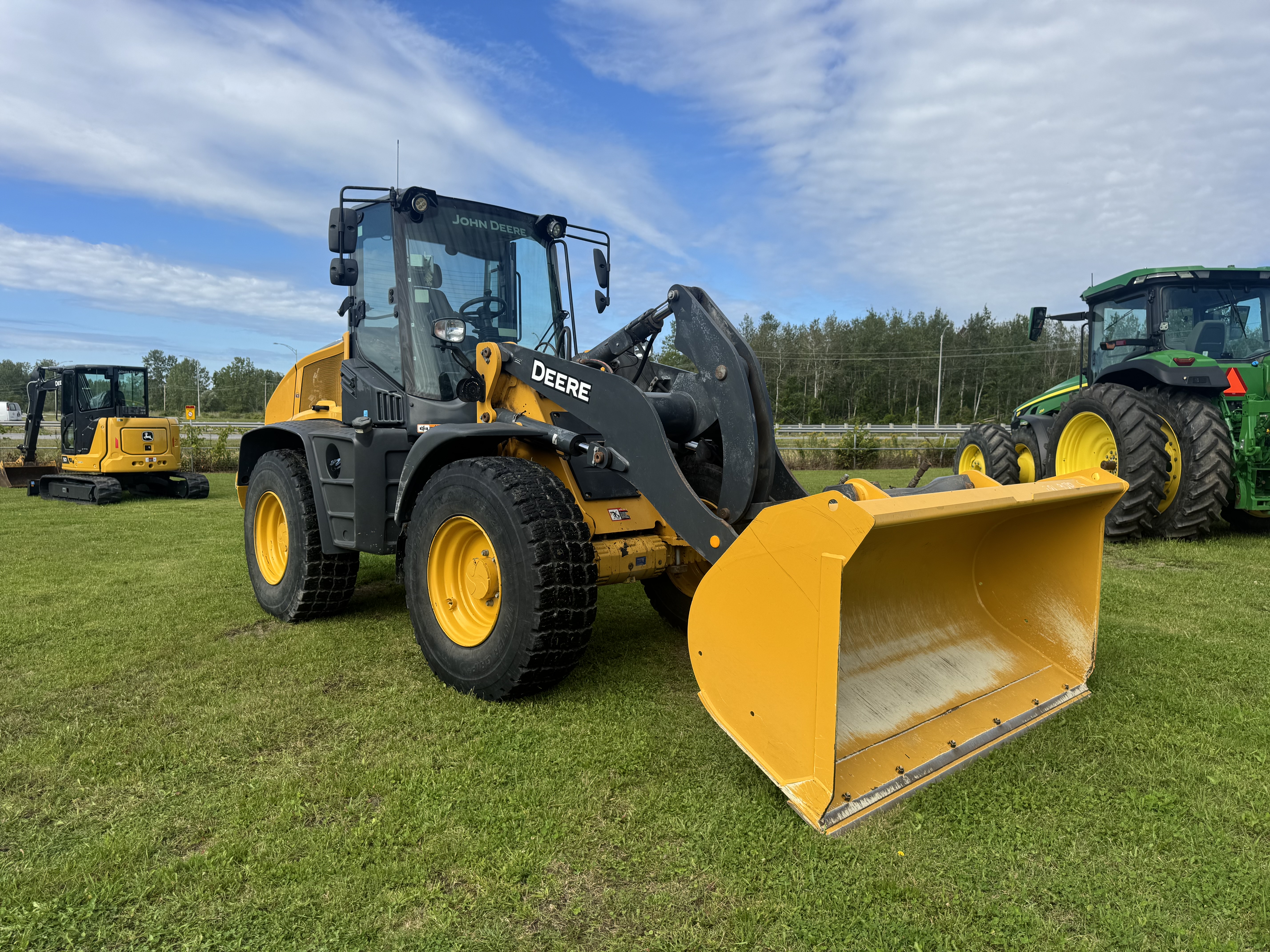 John Deere 344L