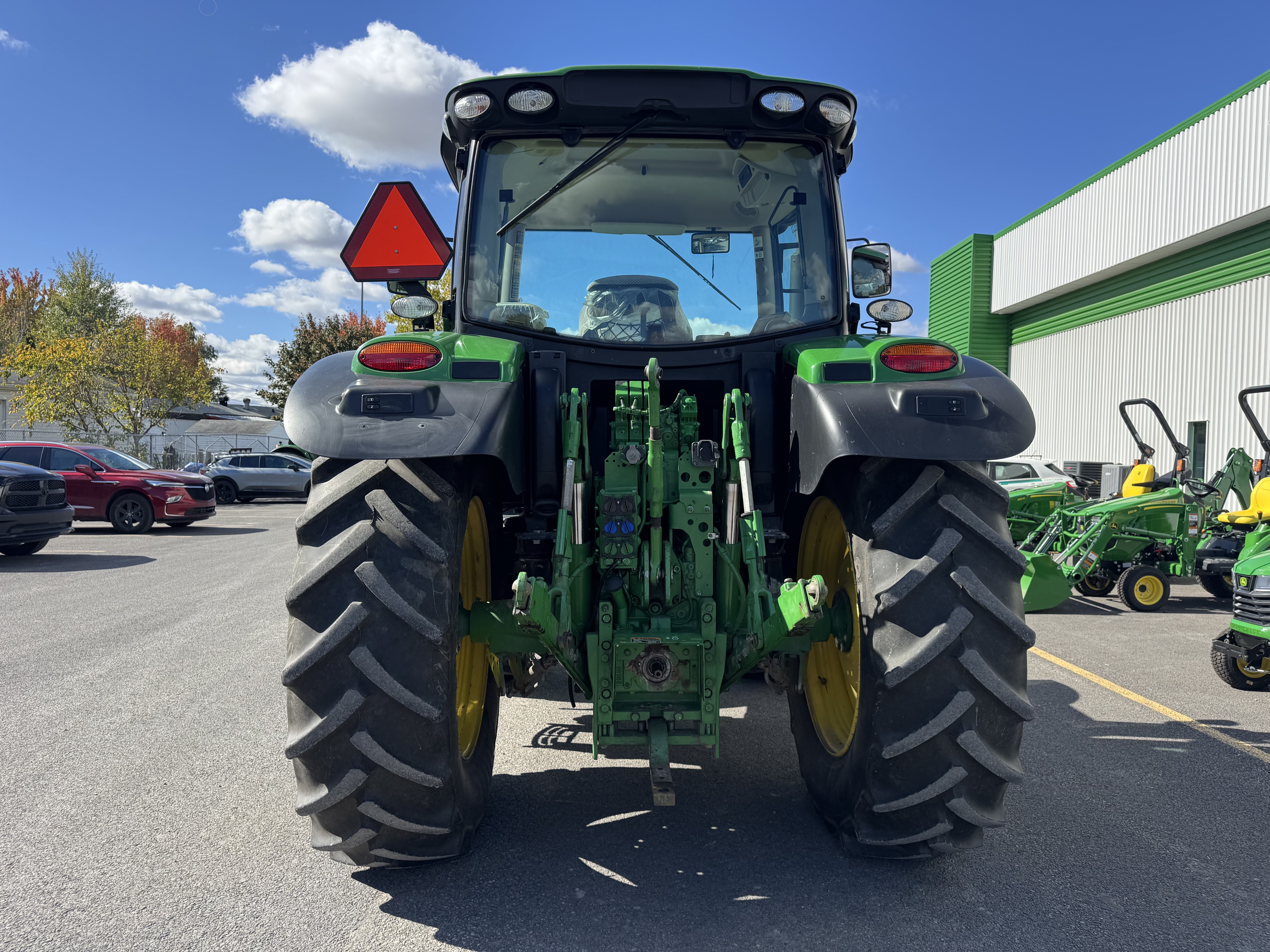 John Deere 6110R
