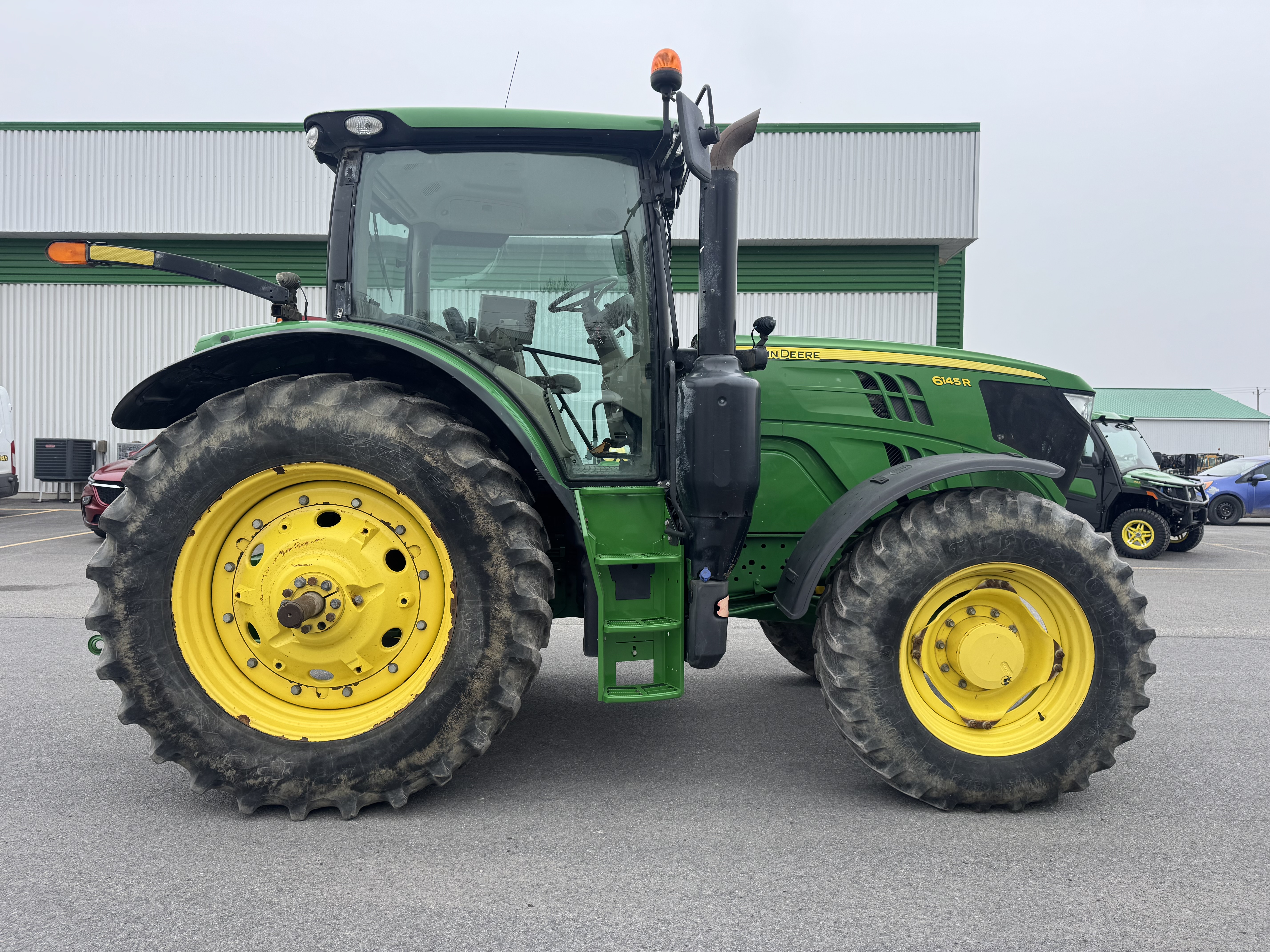 John Deere 6145R