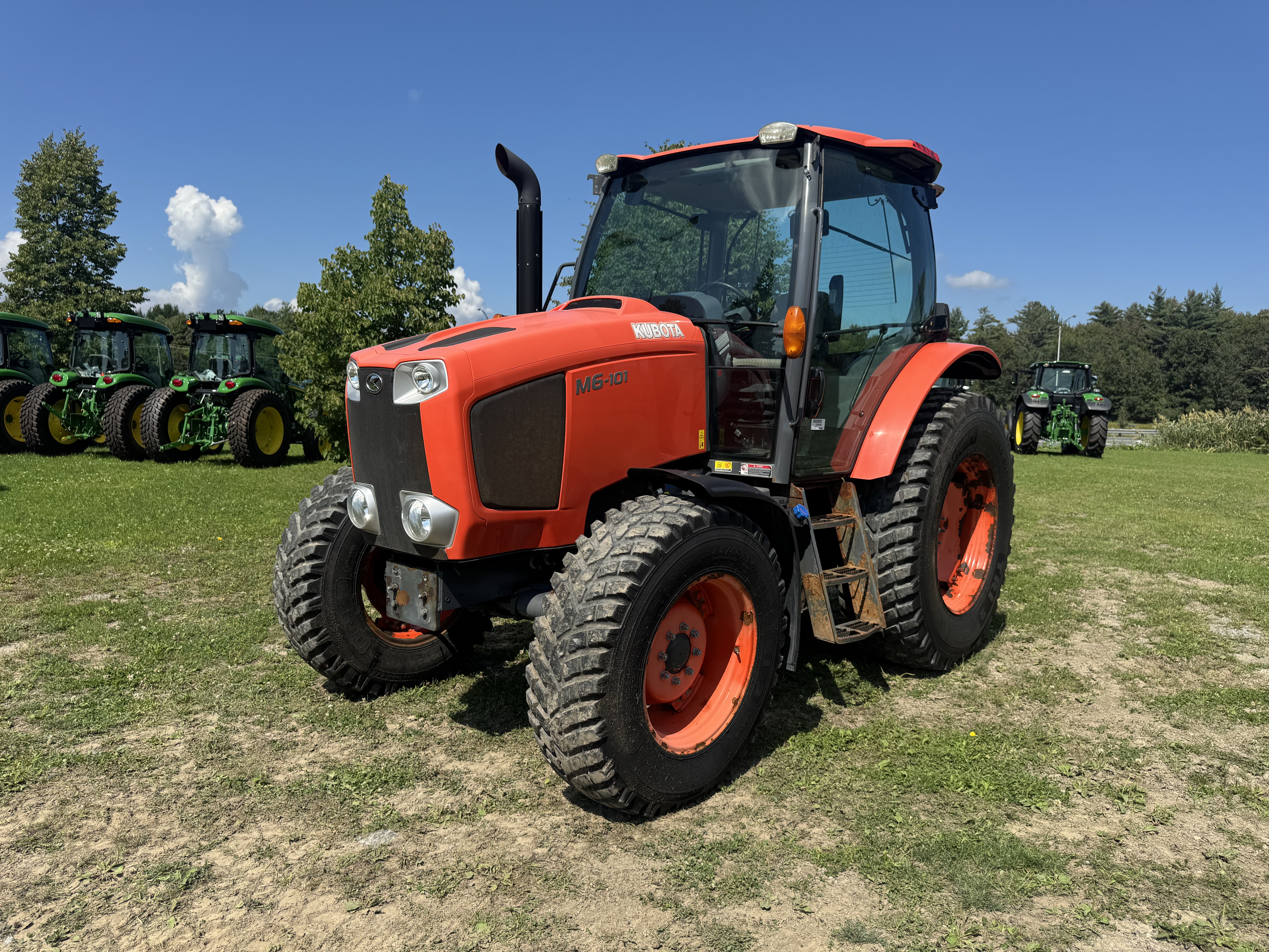 Kubota M6-101