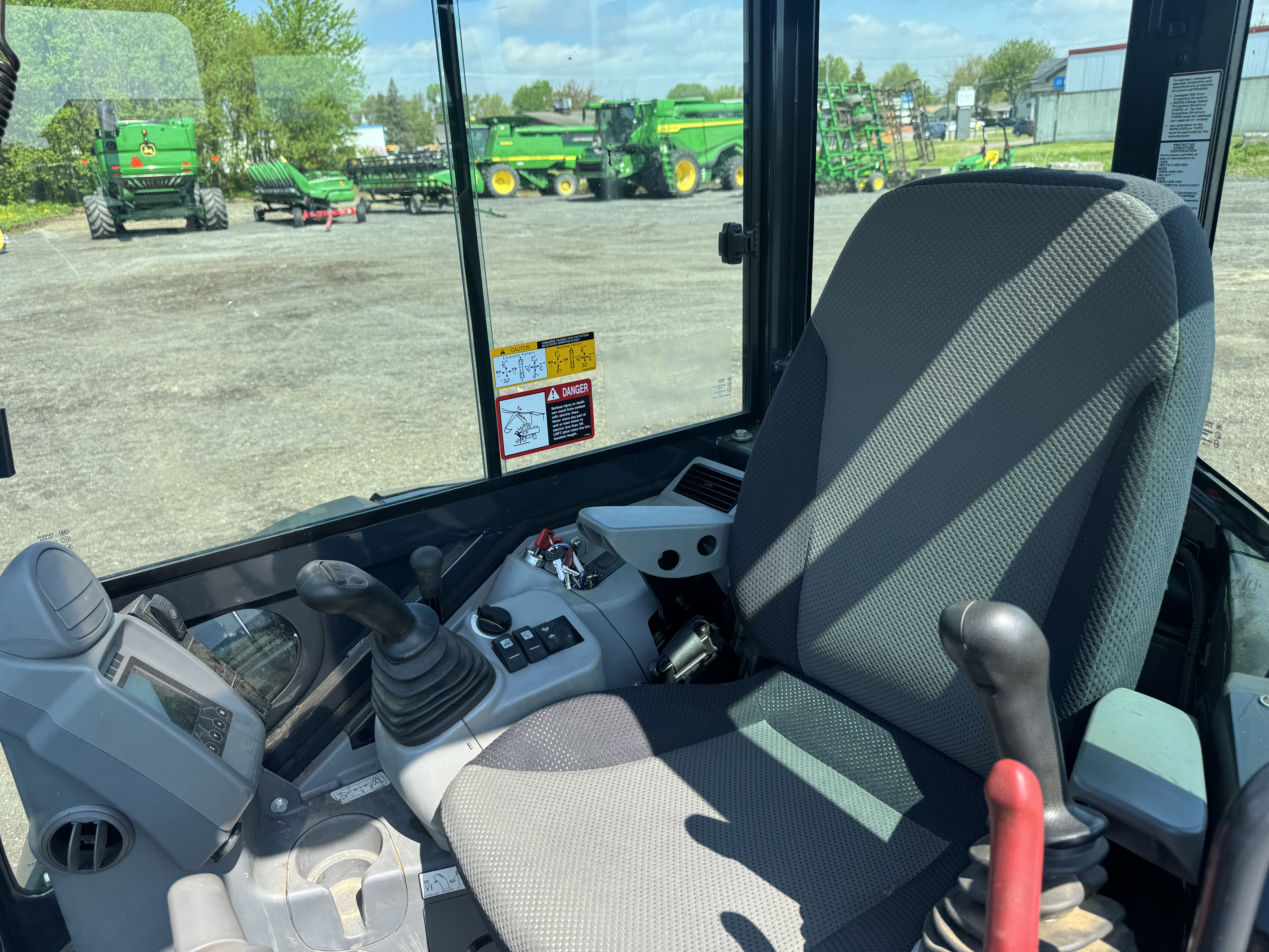 John Deere 30G  