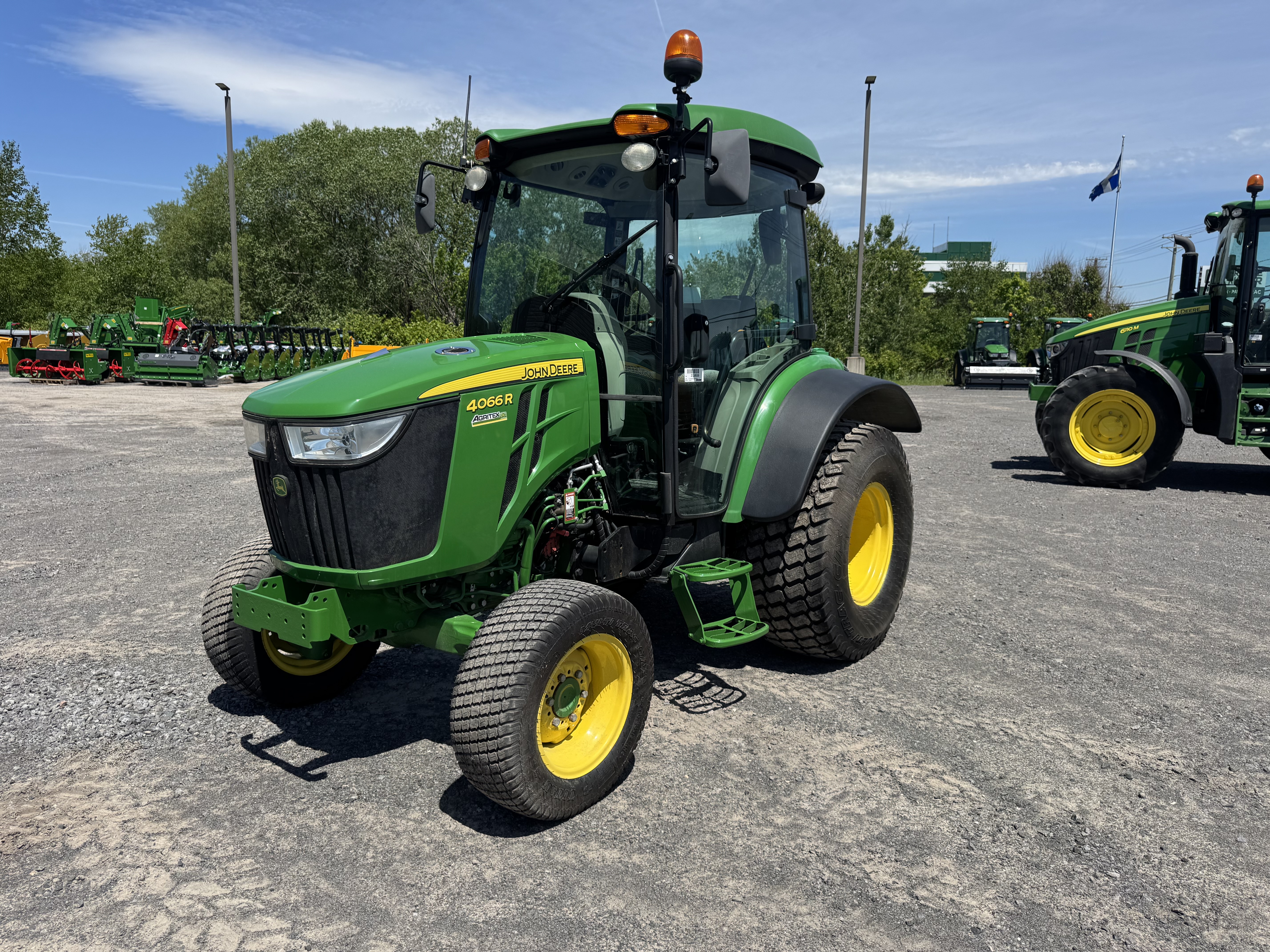 John Deere 4066R TURF
