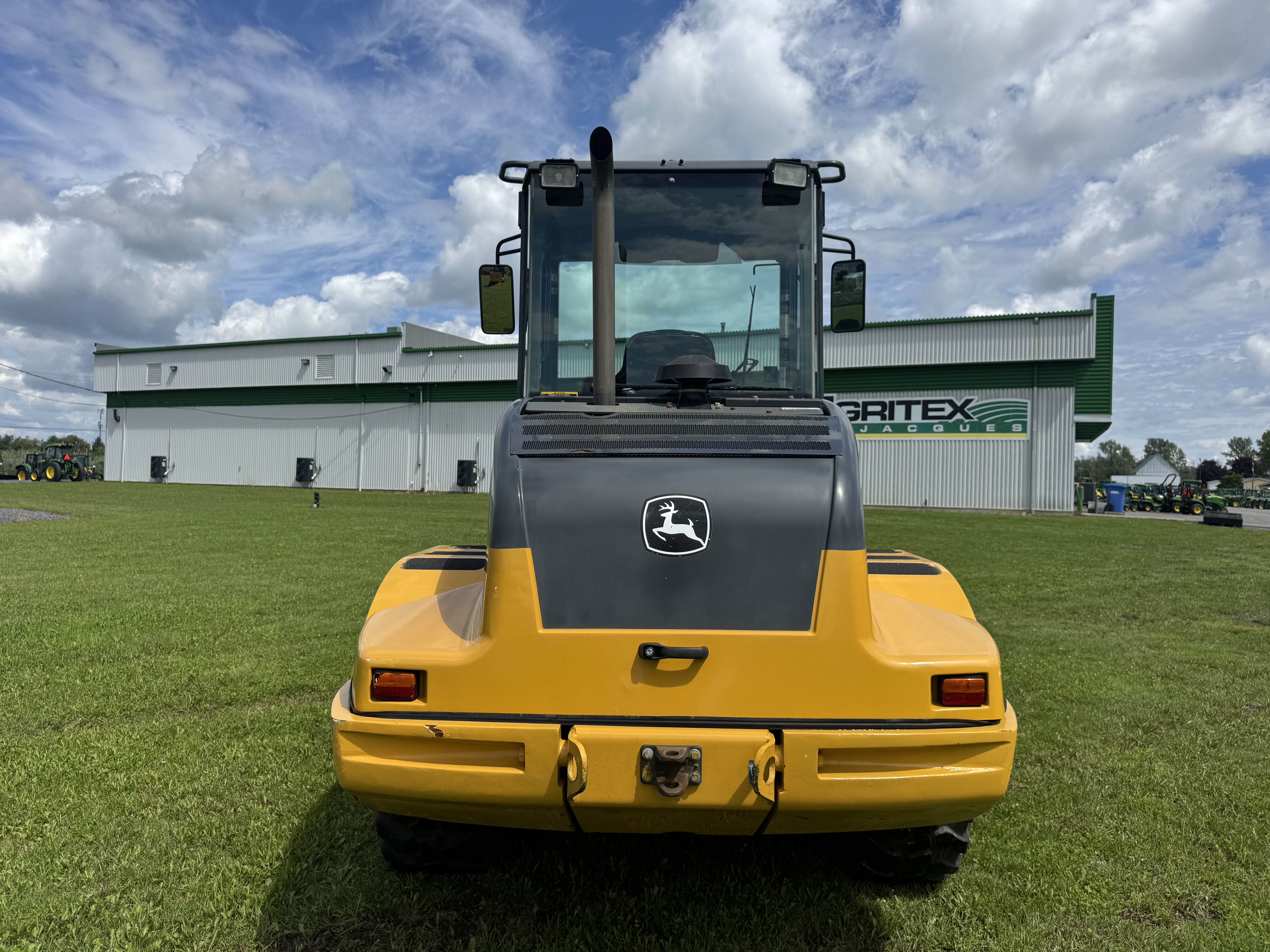 John Deere 324K