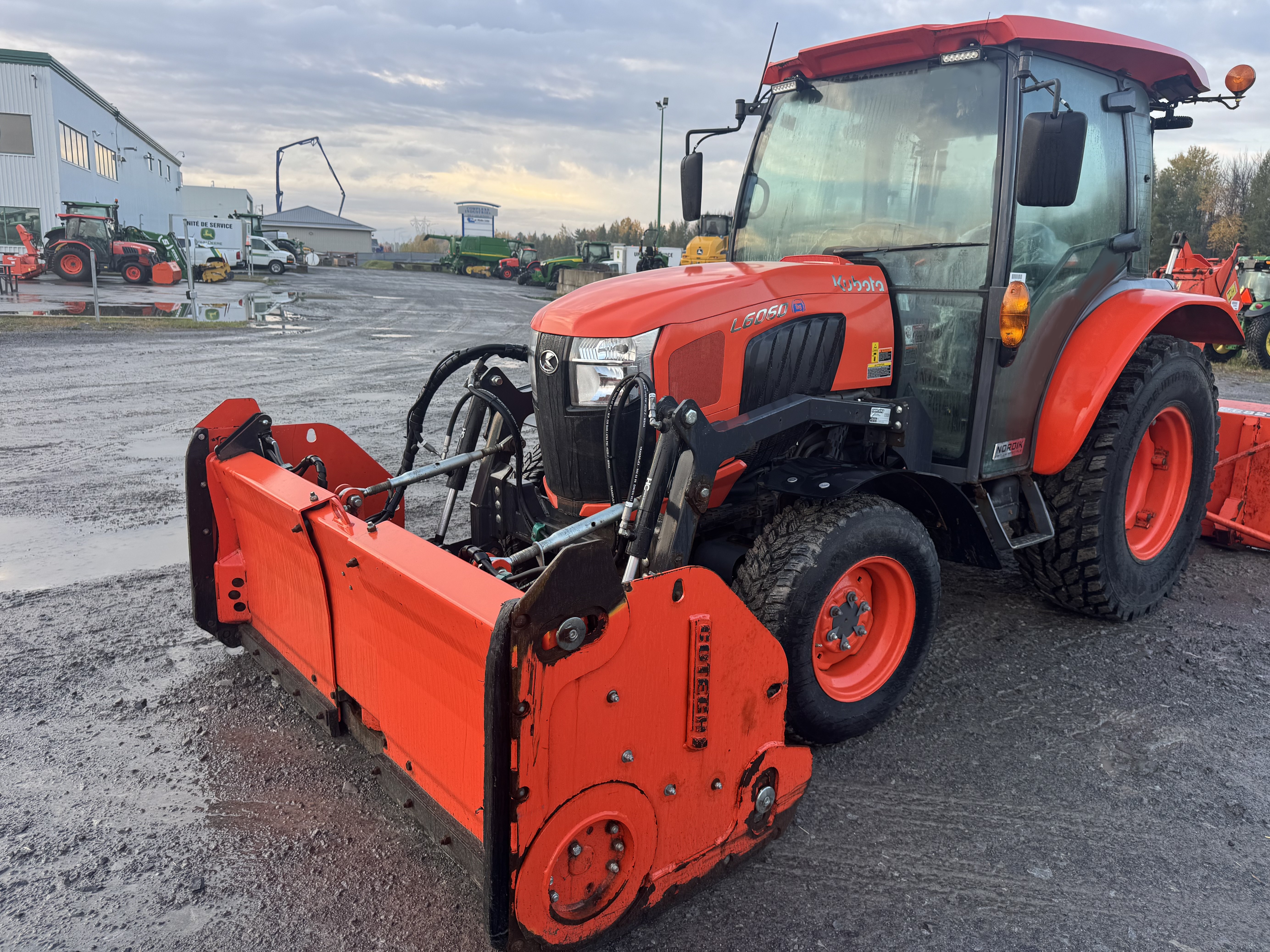 Kubota L6060 GRATTE NOKIAN