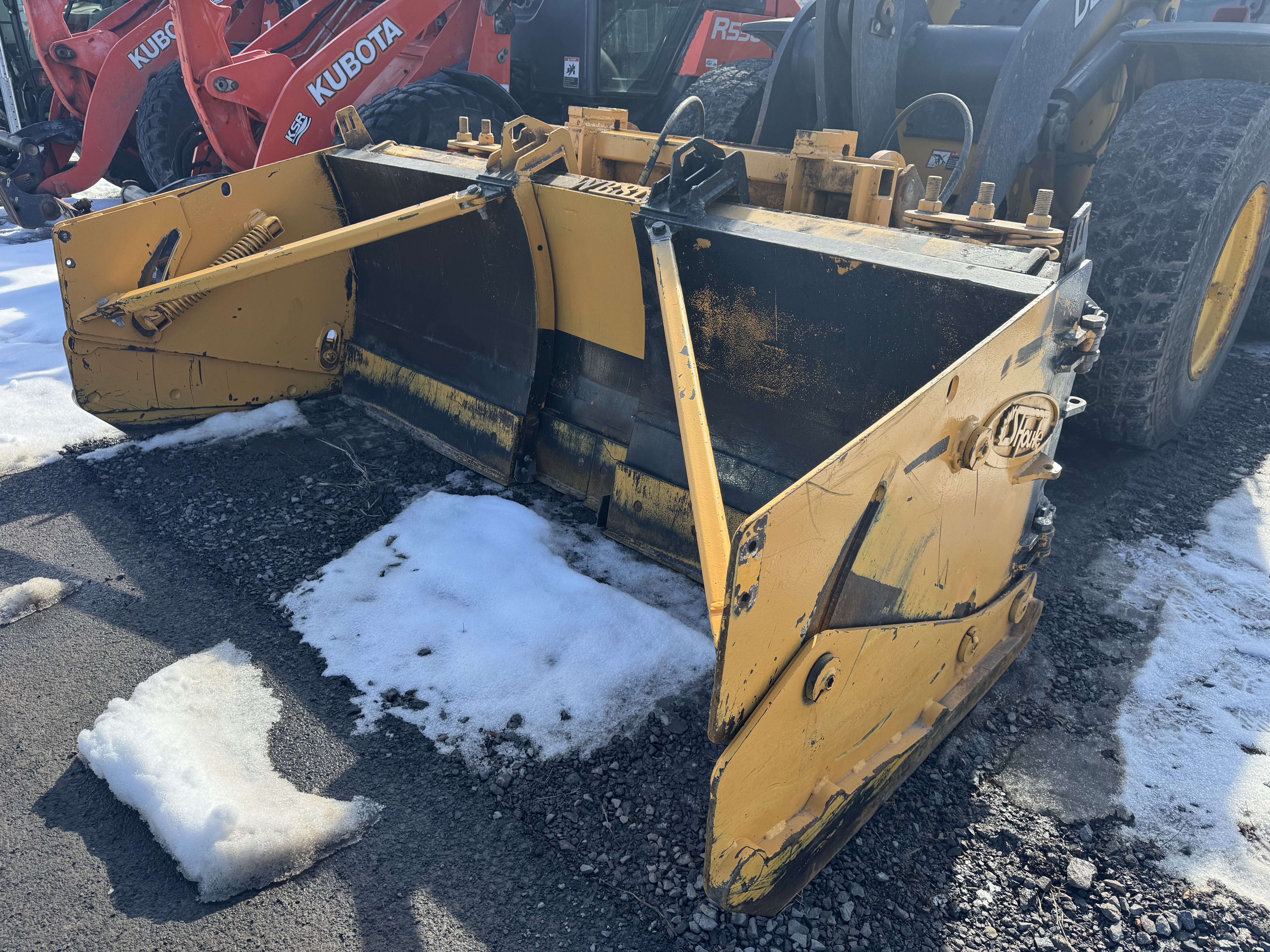 S Houle WB 8-13 AVEC ATTACHE 344