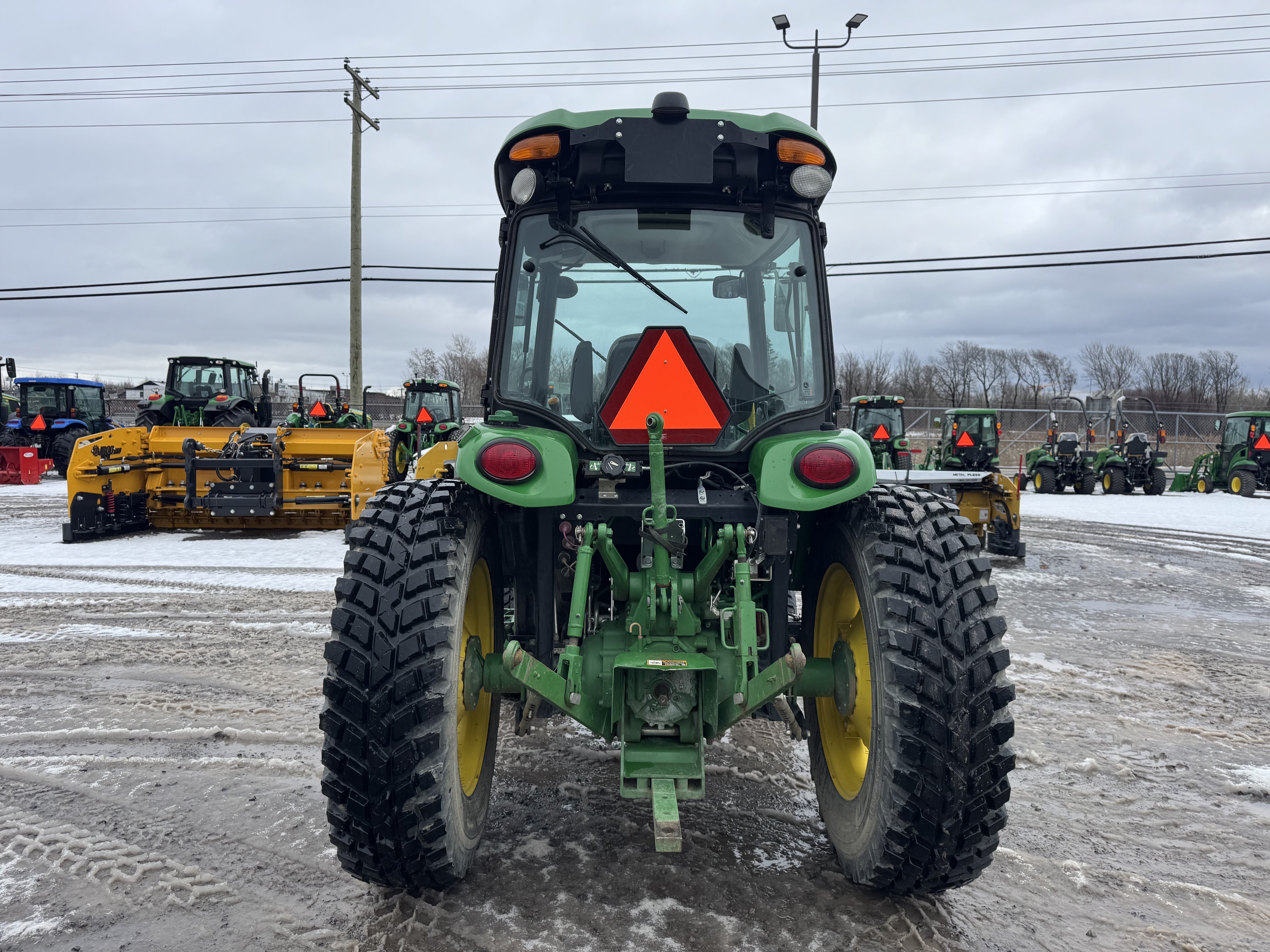 John Deere 4066R