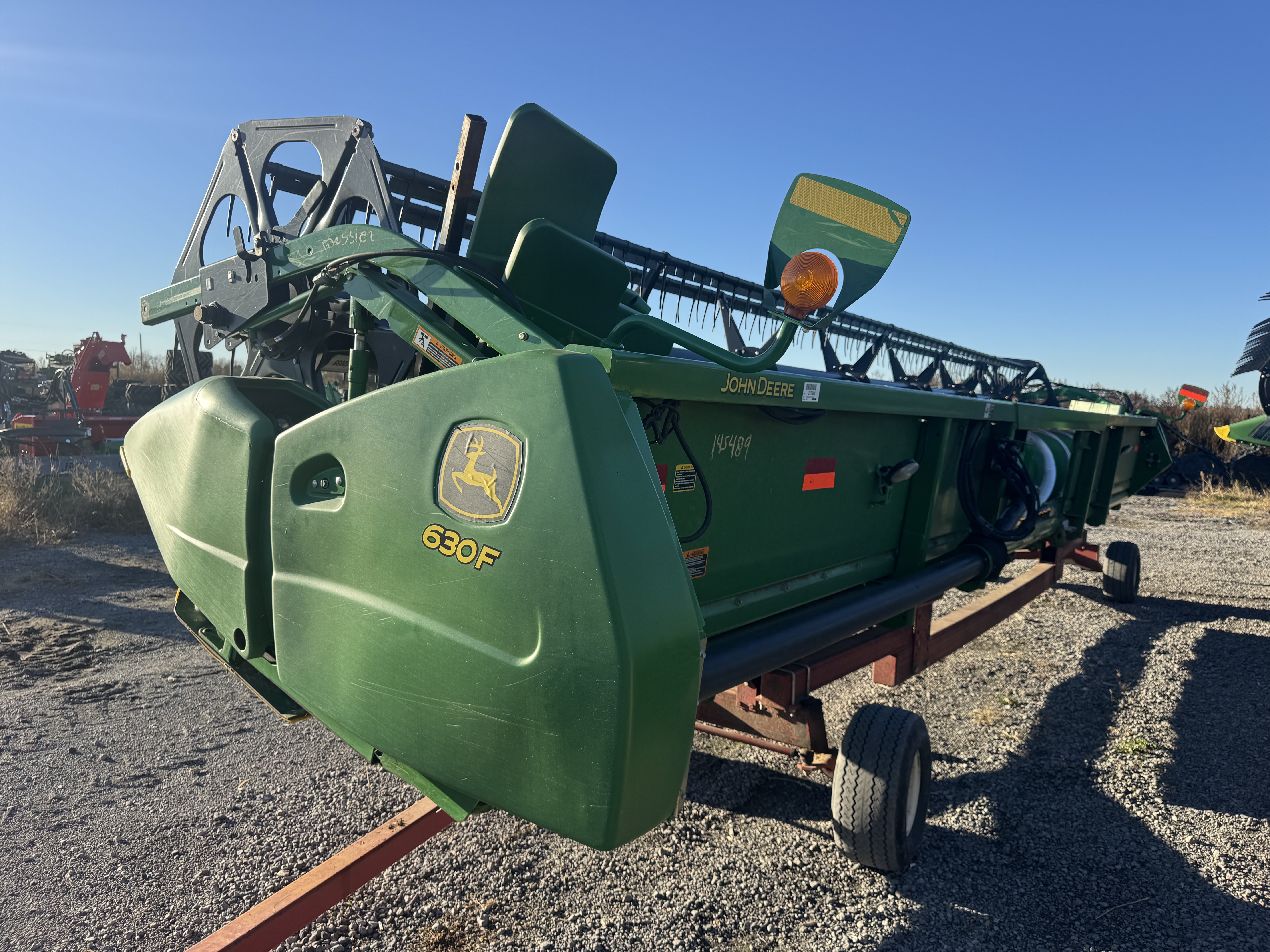 John Deere 630F
