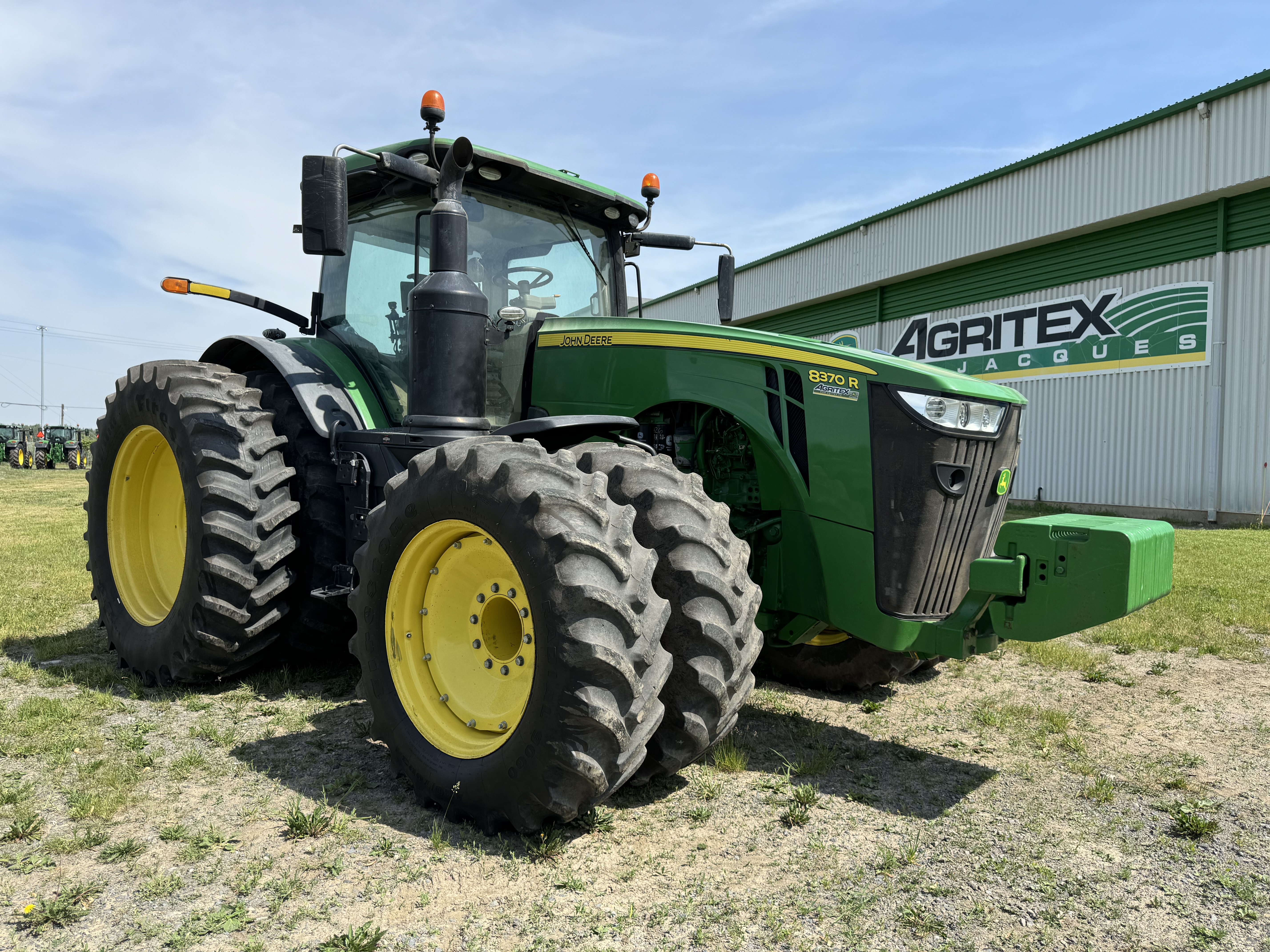John Deere 8370R  