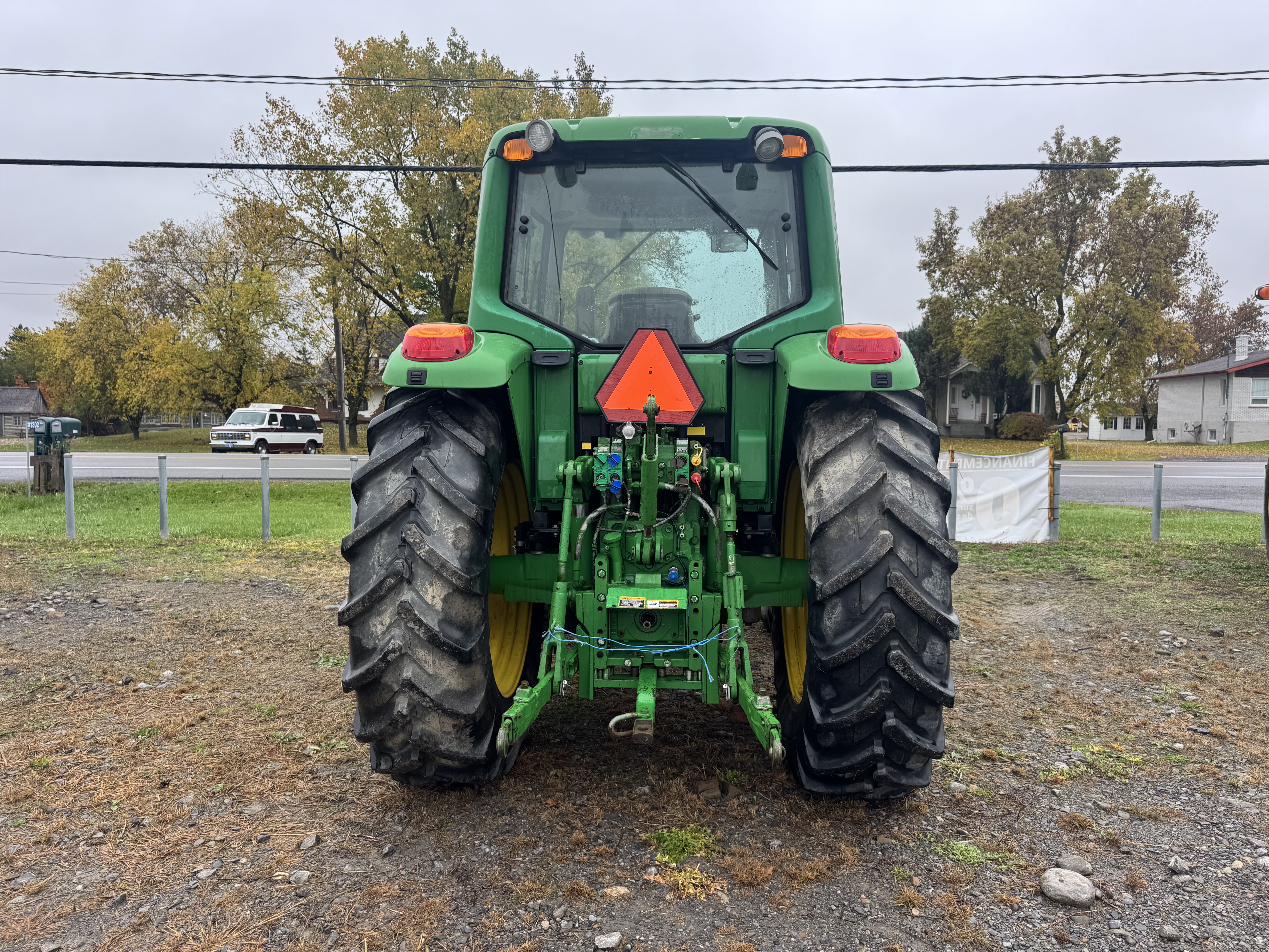 John Deere 6330