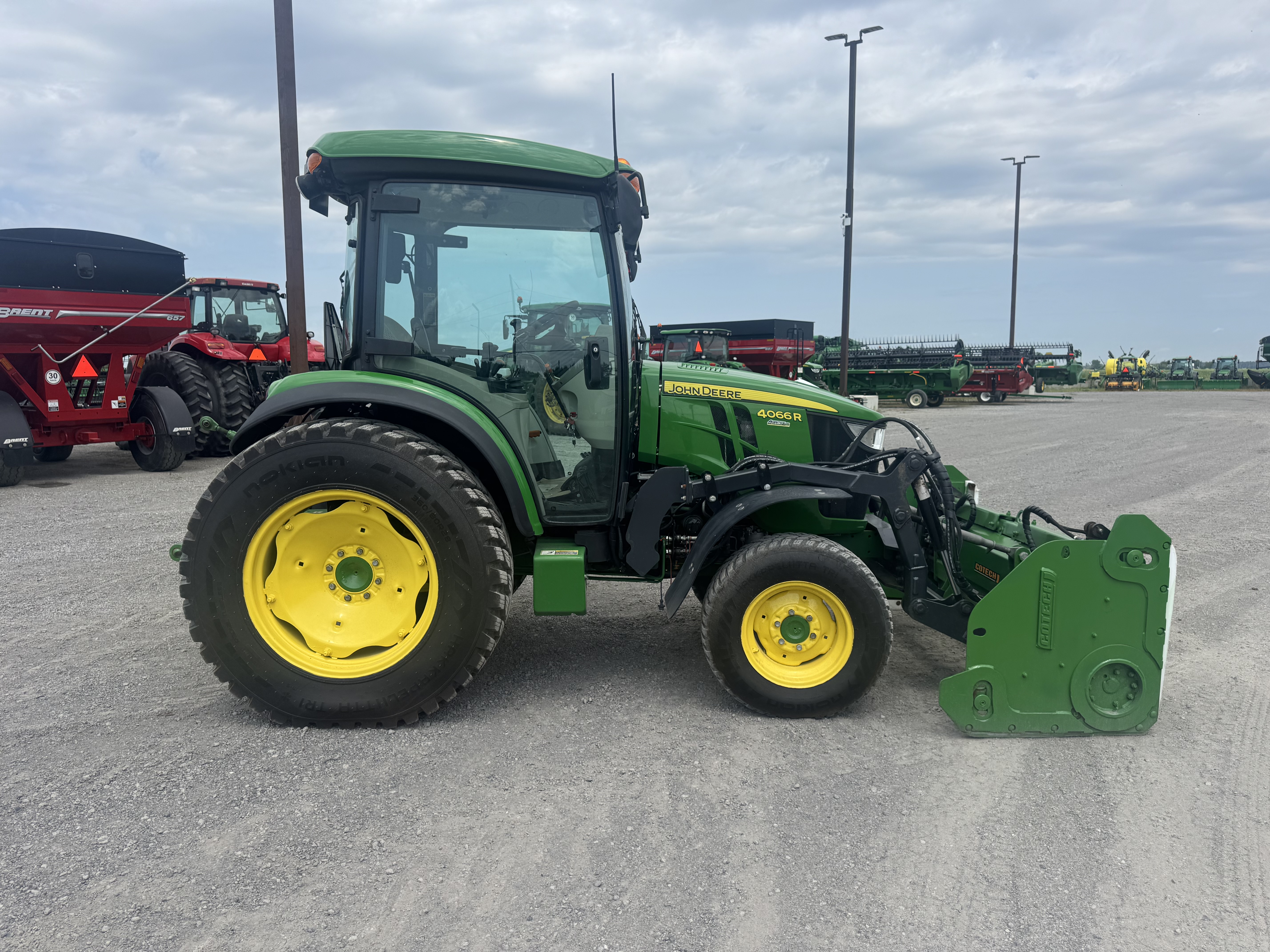 John Deere 4066R NOKIAN PPCR    