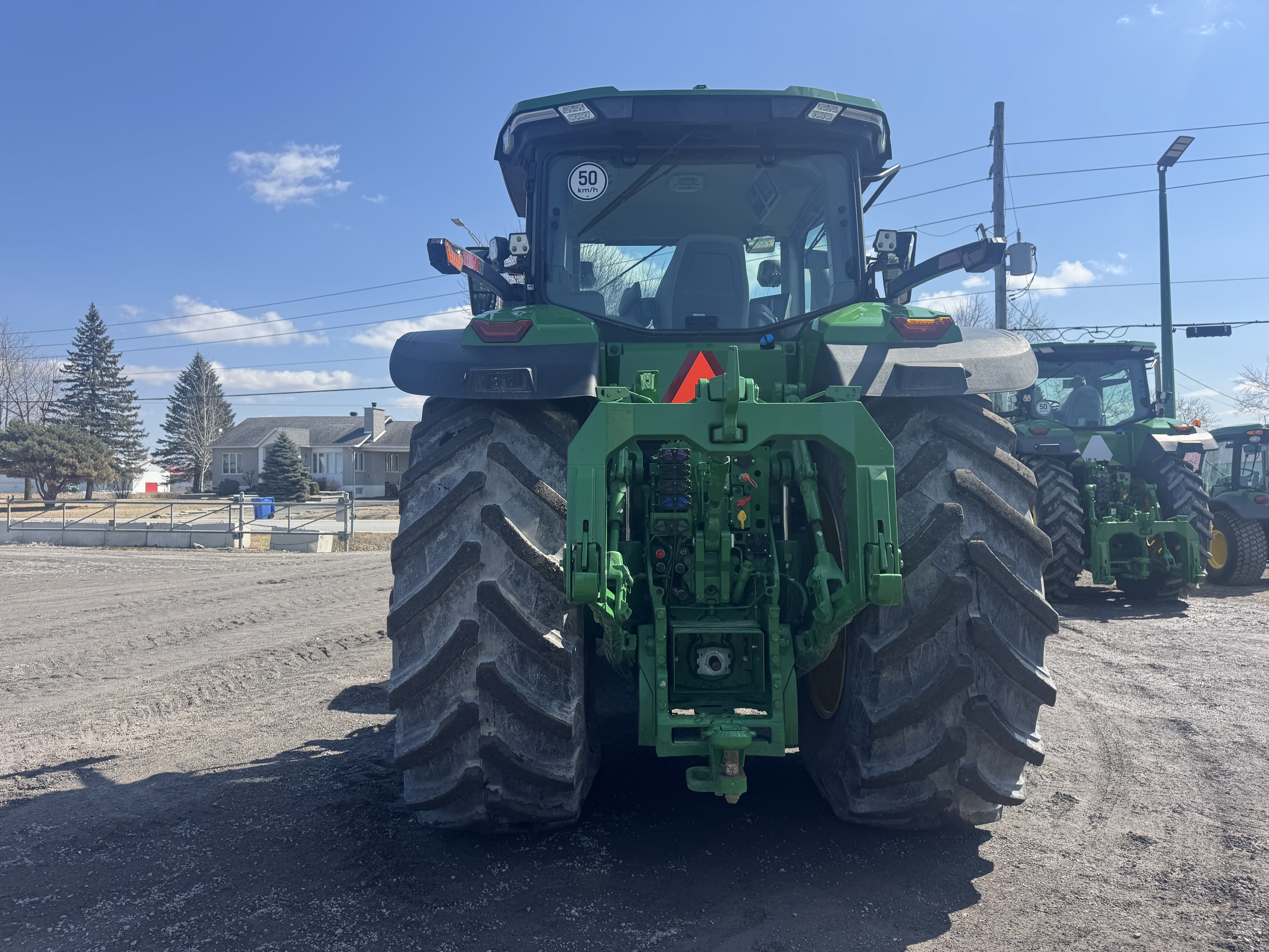 John Deere 8R 370 FRONT HITCH 