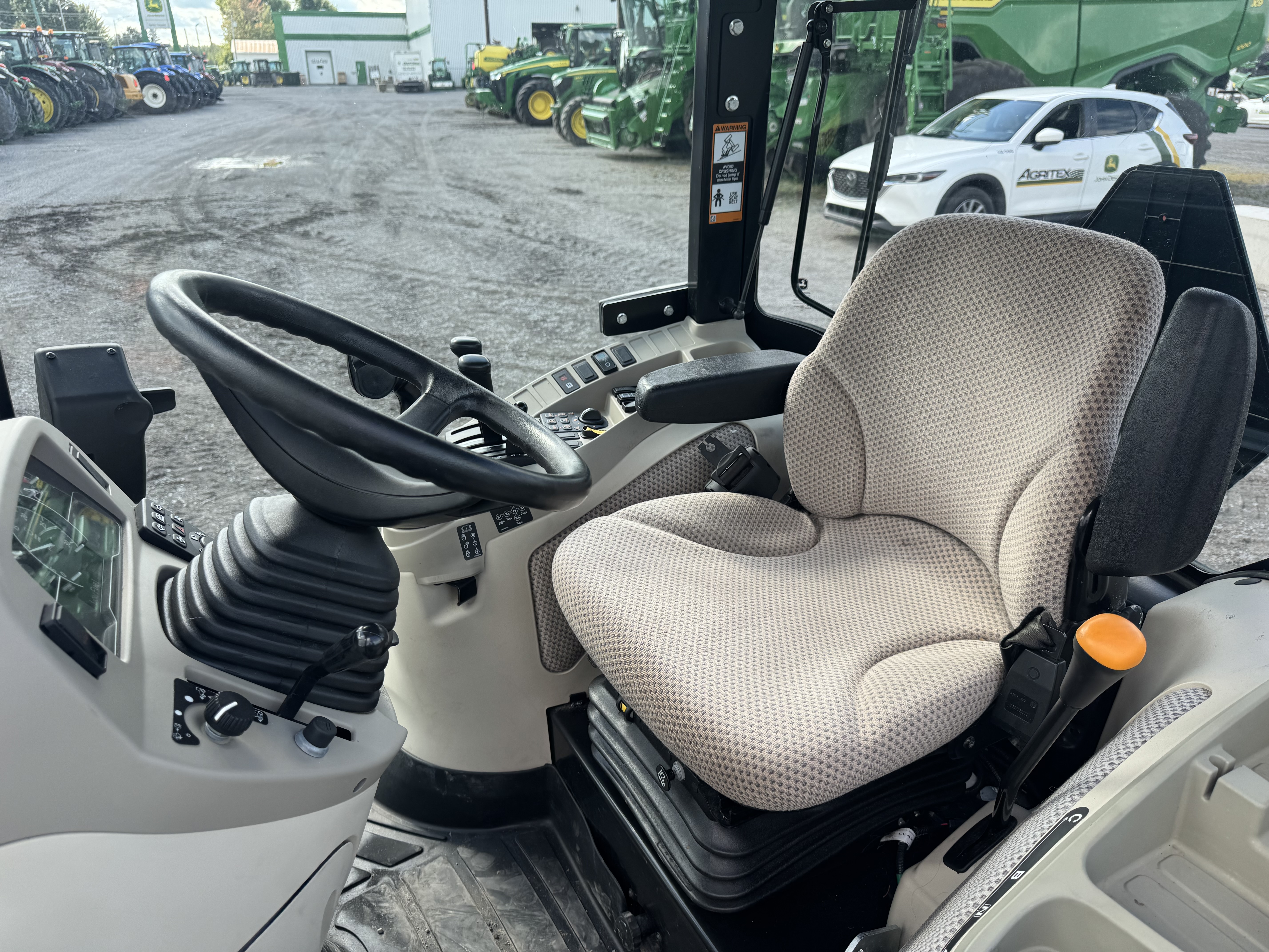 John Deere 4066R GRATTE TURF    