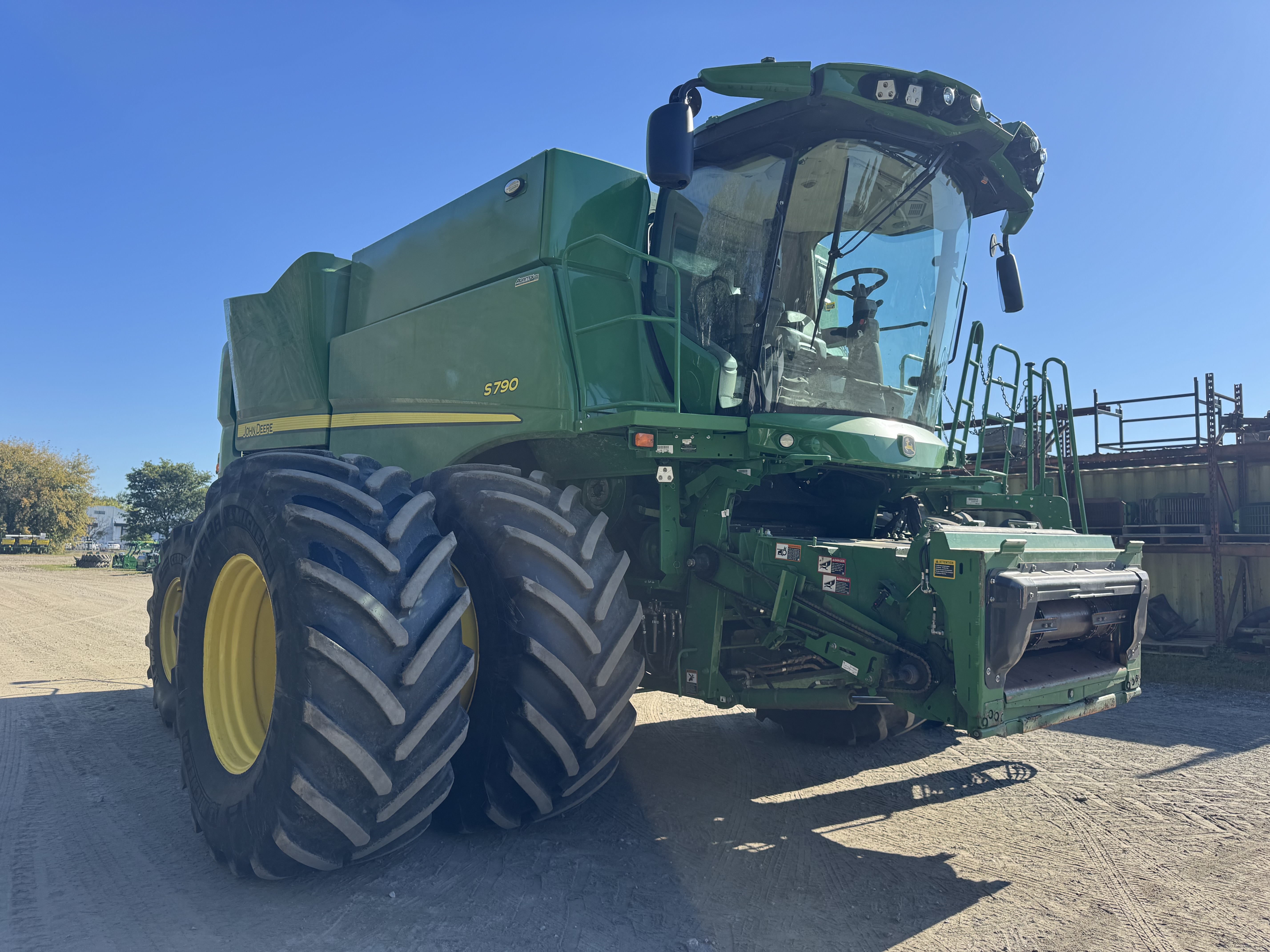John Deere S790
