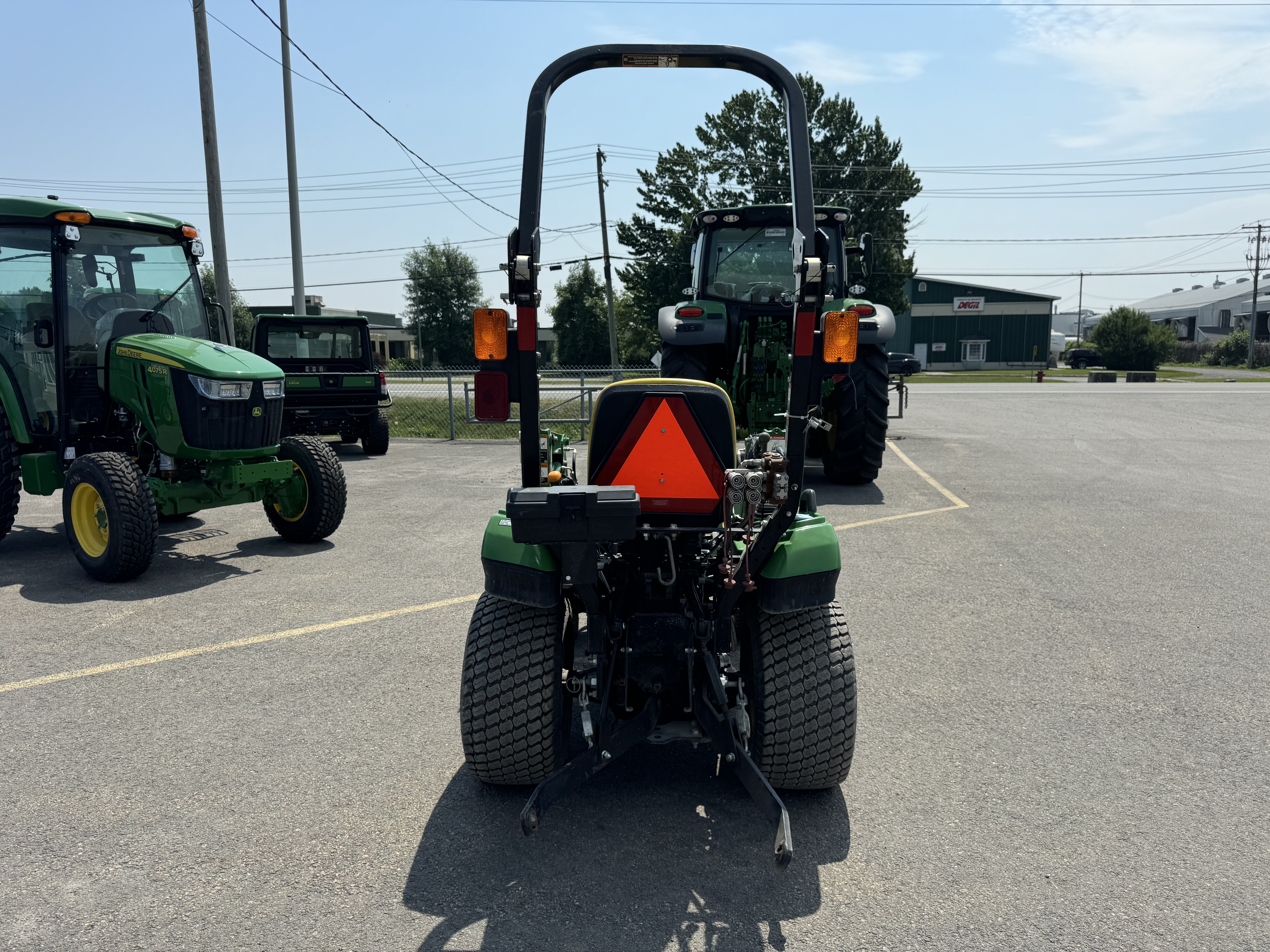 John Deere 1023E