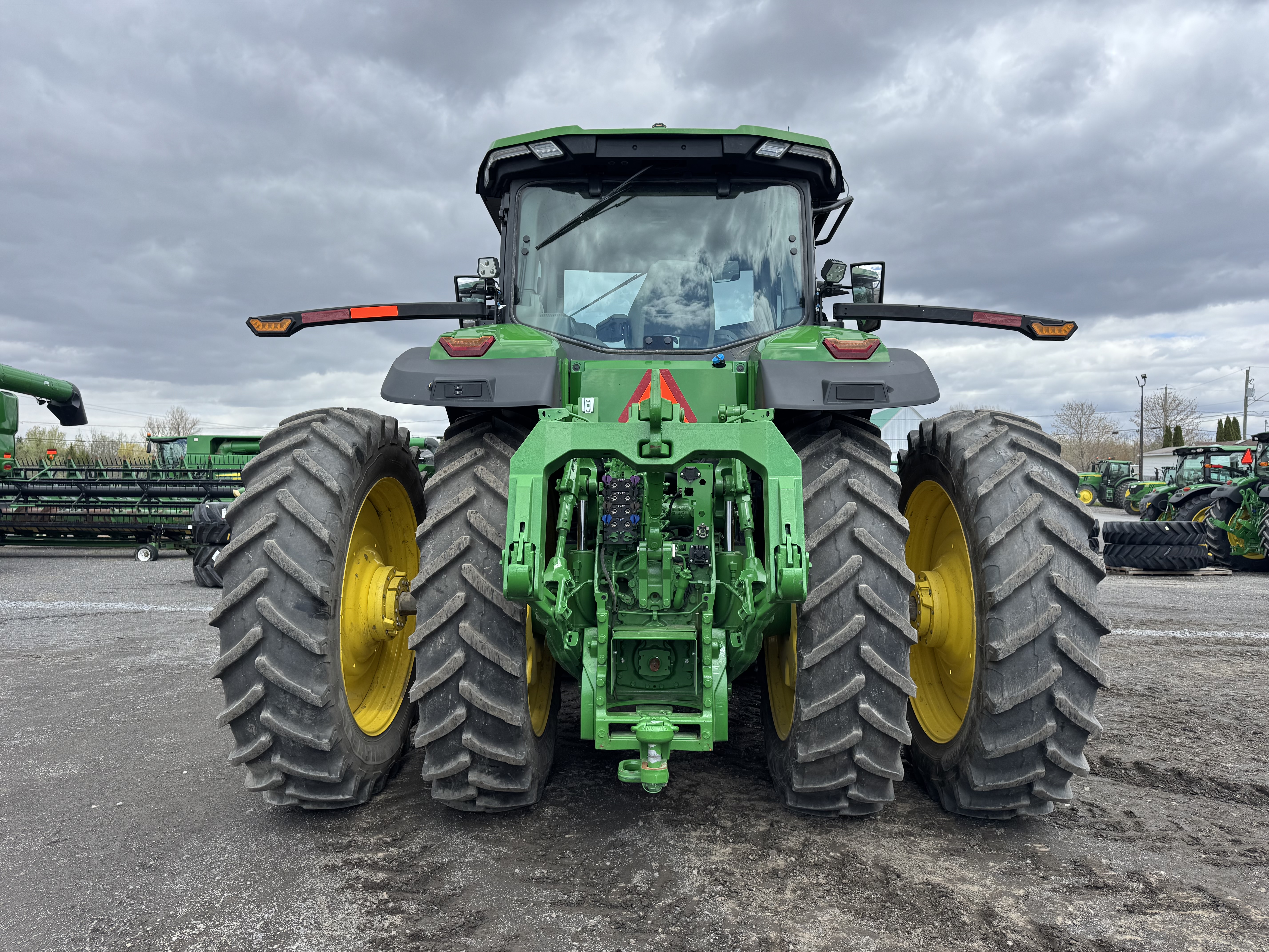 John Deere 8R 310
