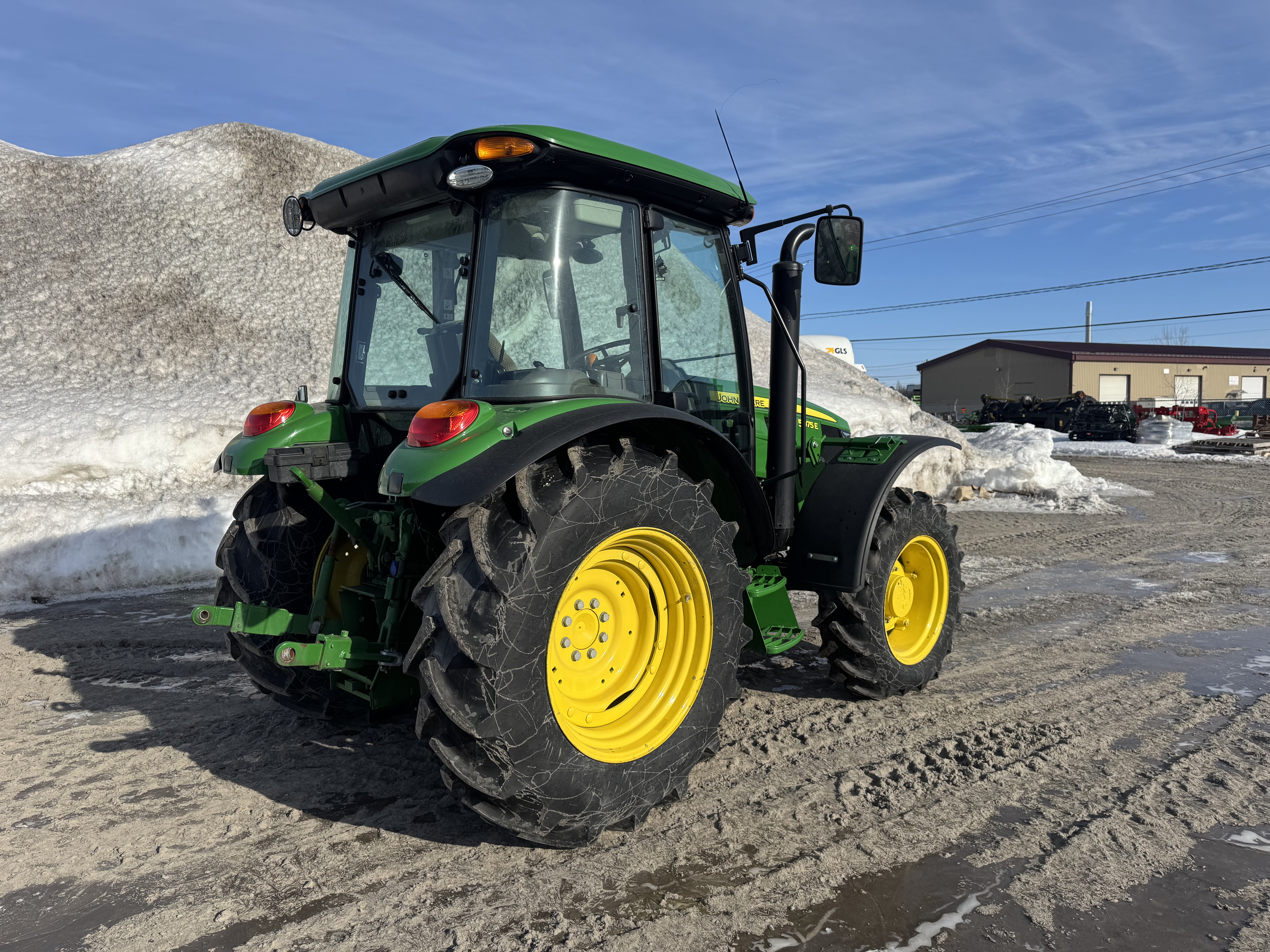 John Deere 5075E