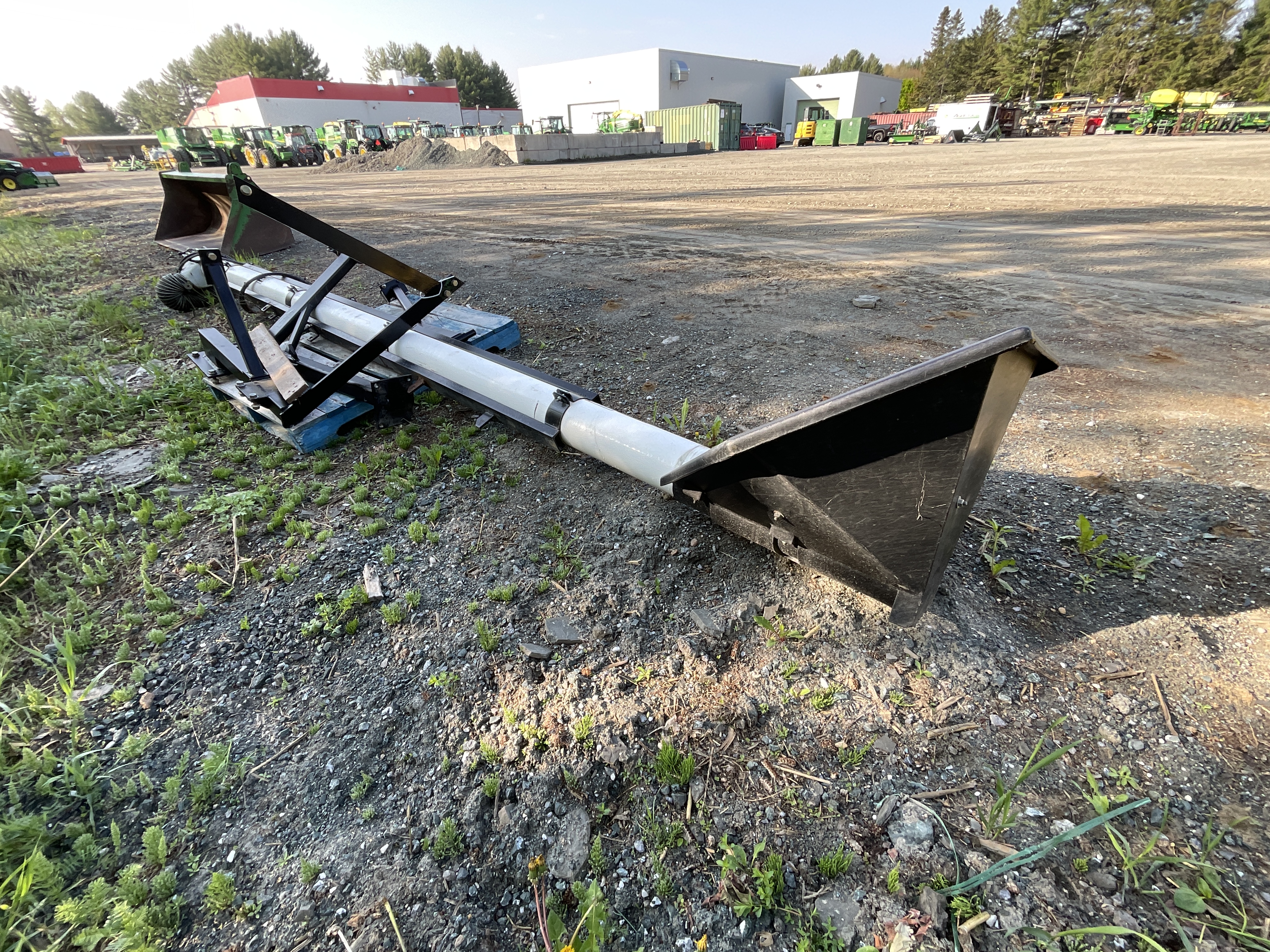 Market 6`` SEED FILL VERTICAL AUGER SYSTEMS (FOR NO-TILL and MINIMUM-Tltt DRILLS