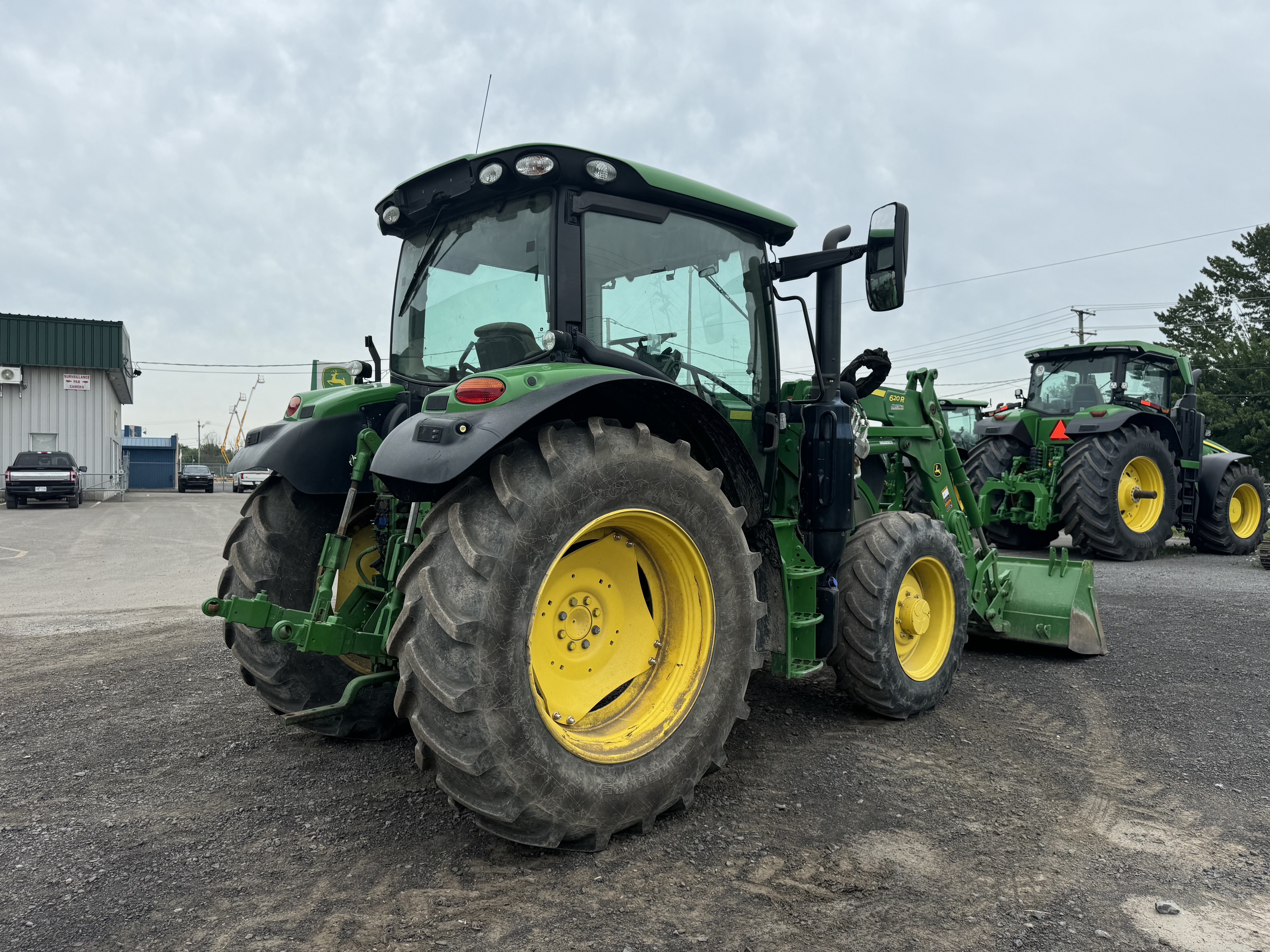 John Deere 6130R