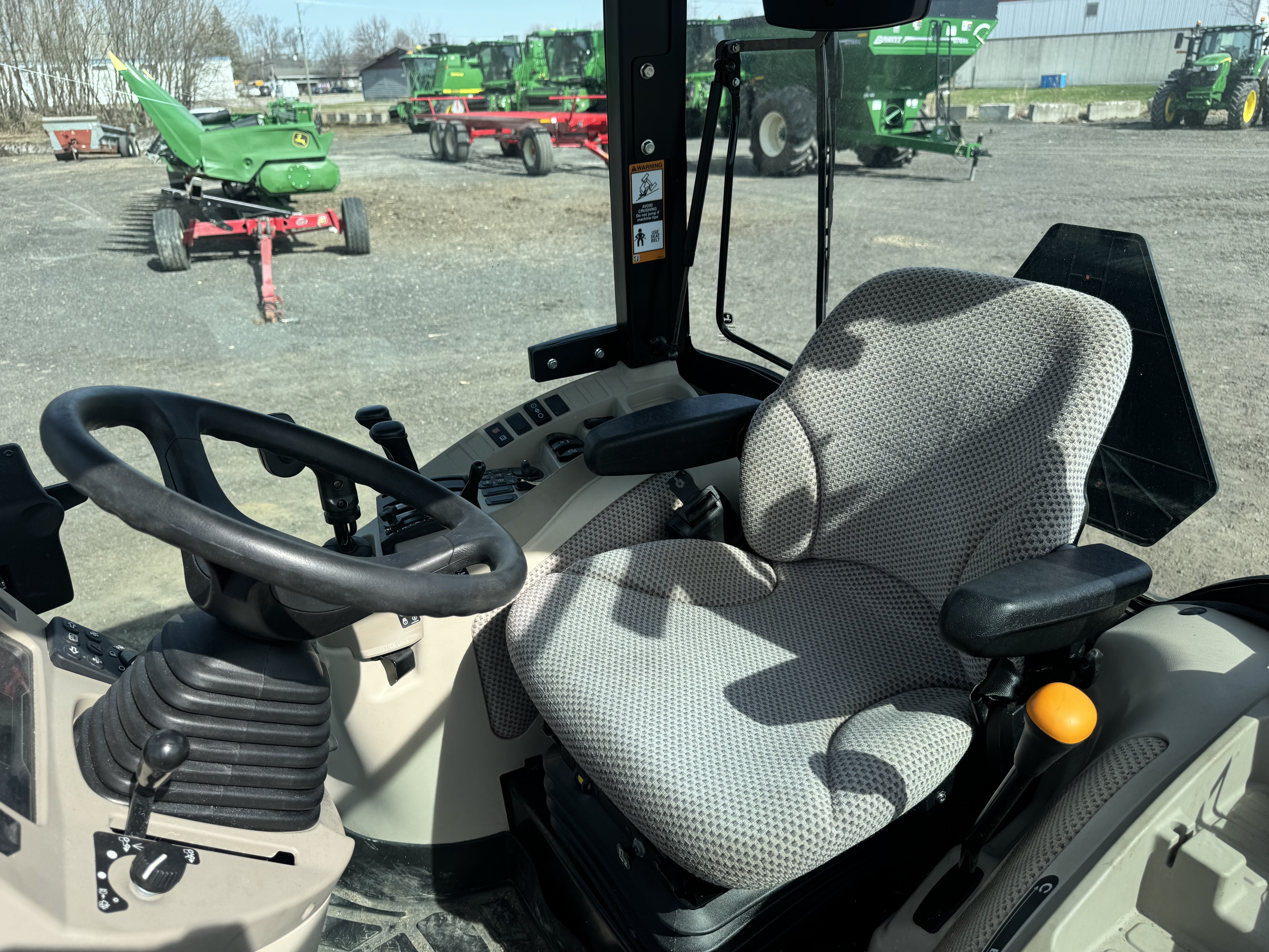 John Deere 4066R GRATTE TURF    