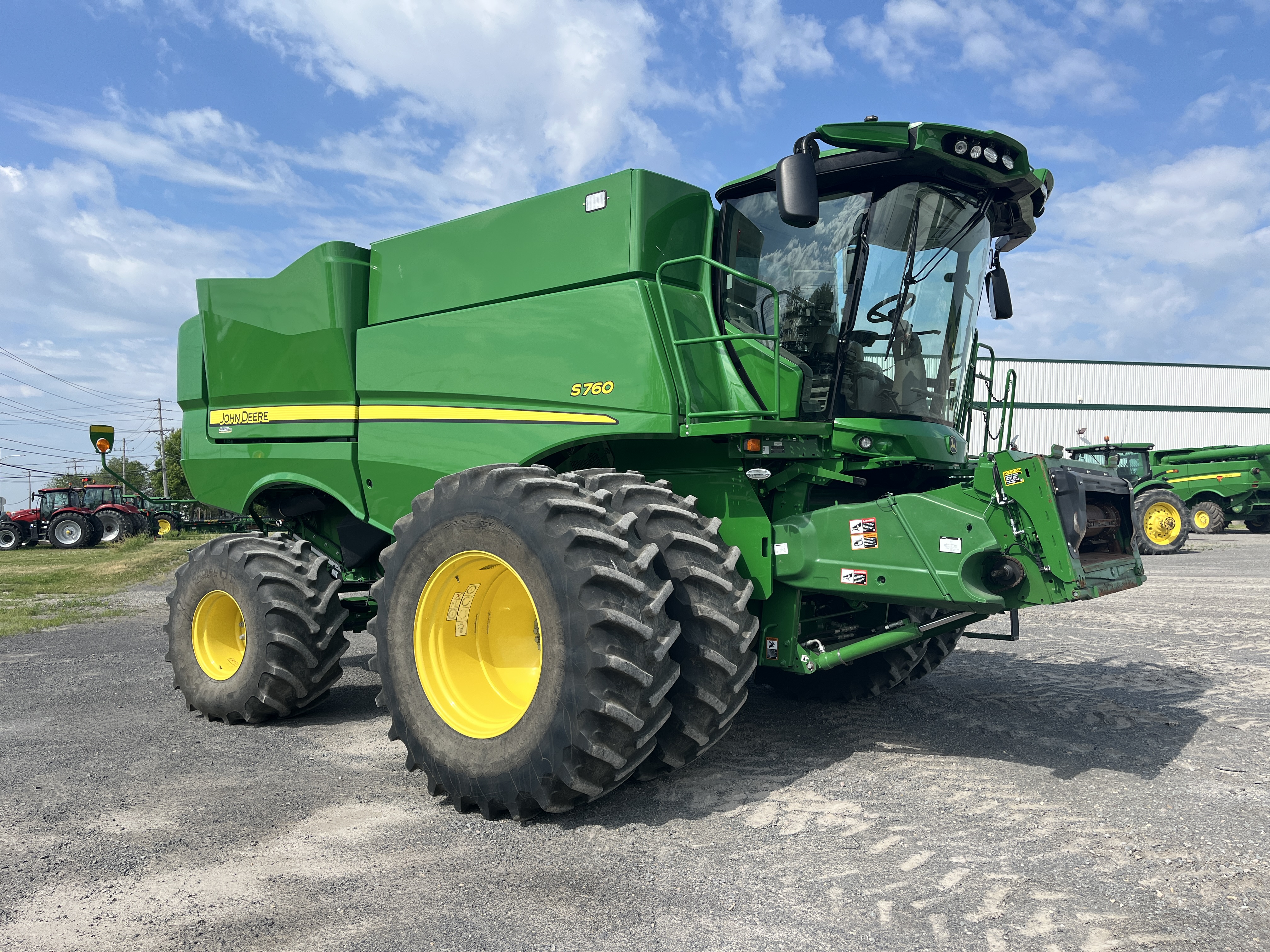 John Deere S760