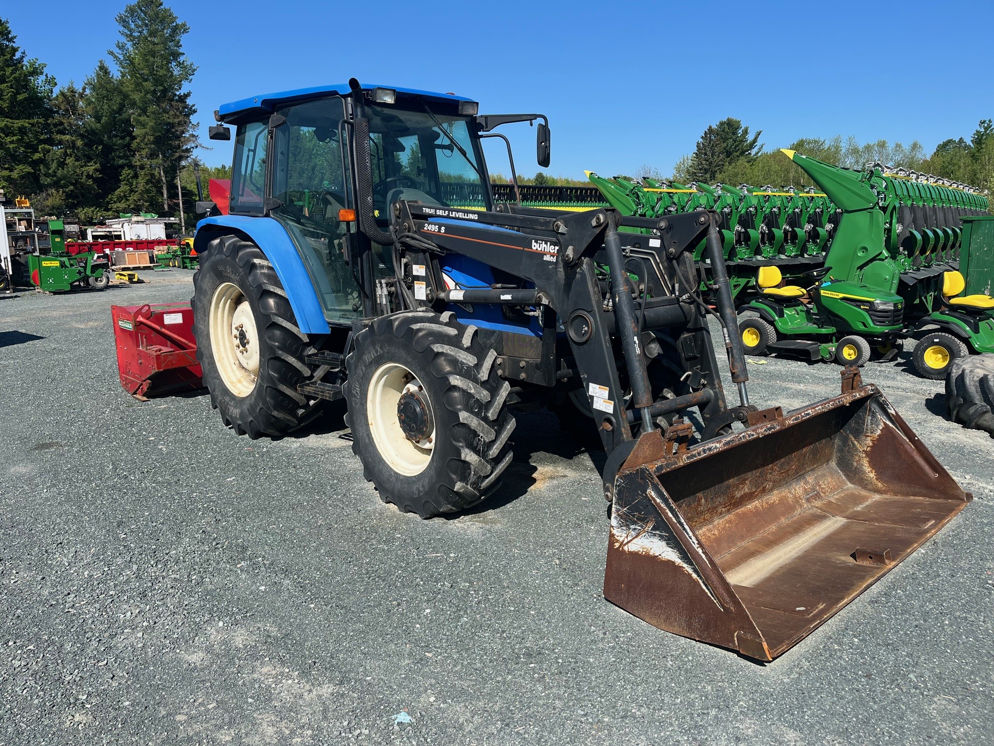 New Holland TL100A + loader + souffleur N92-280 