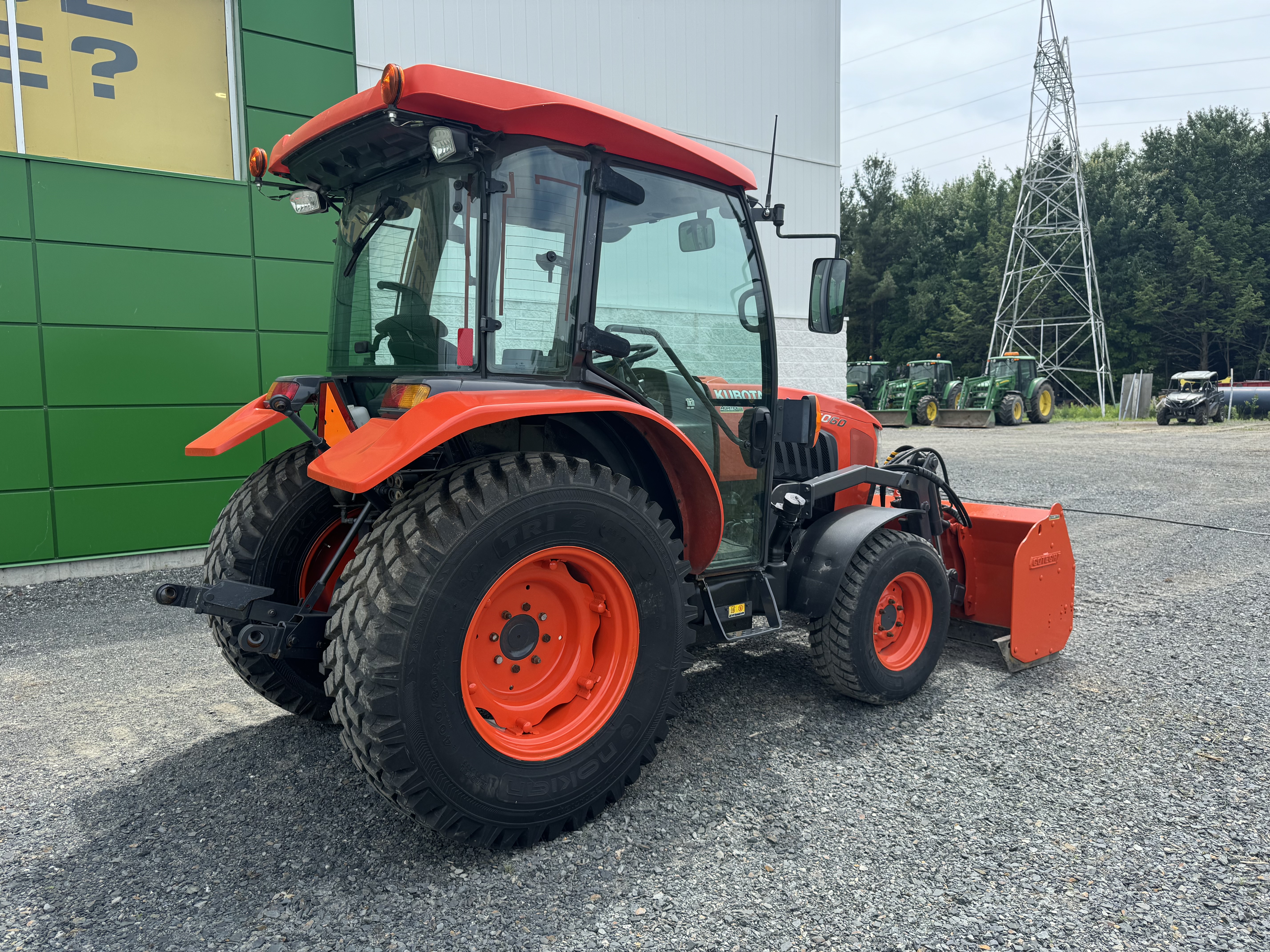 Kubota L6060 GRATTE NOKIAN