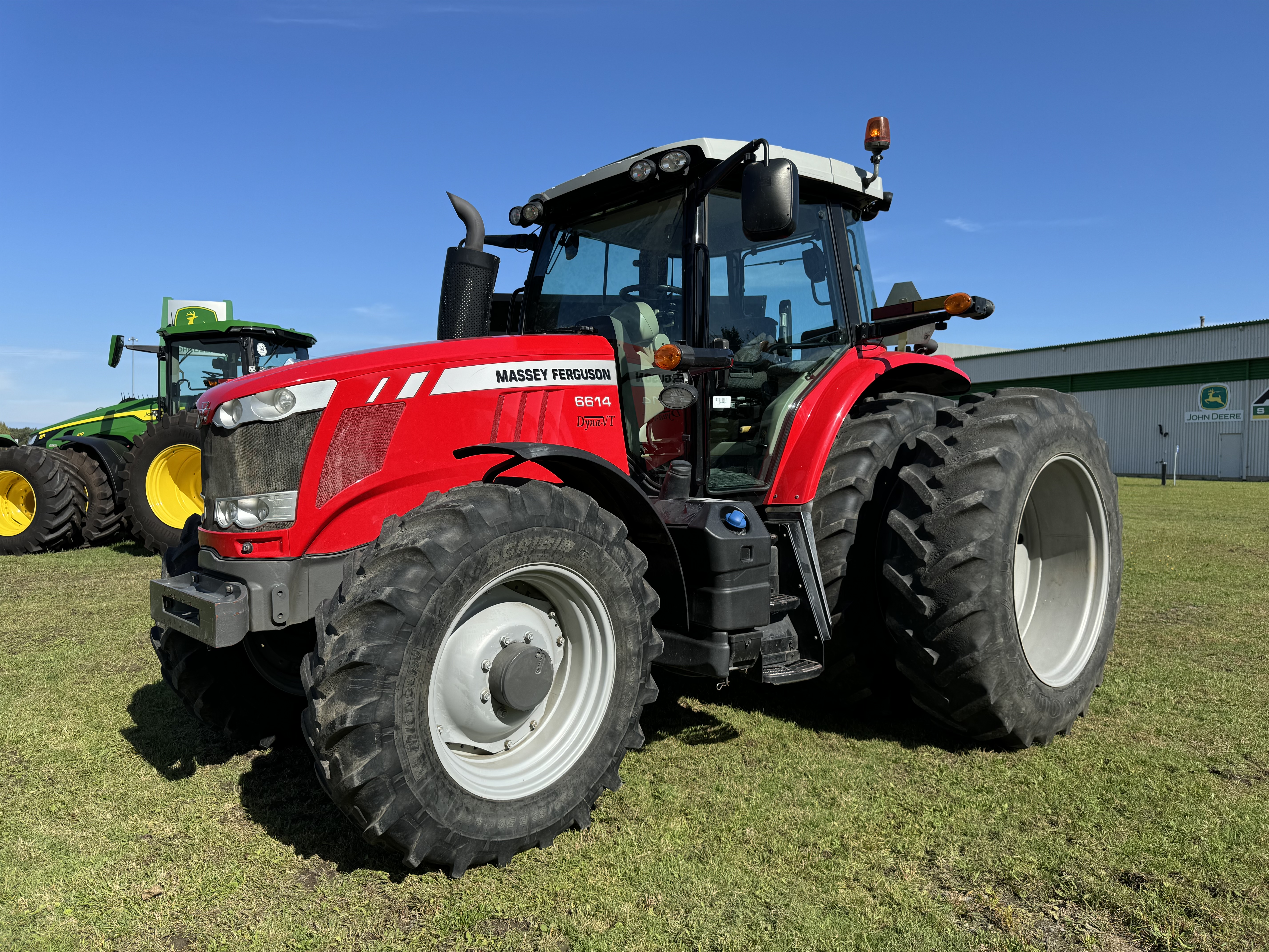 Massey Ferguson 6614