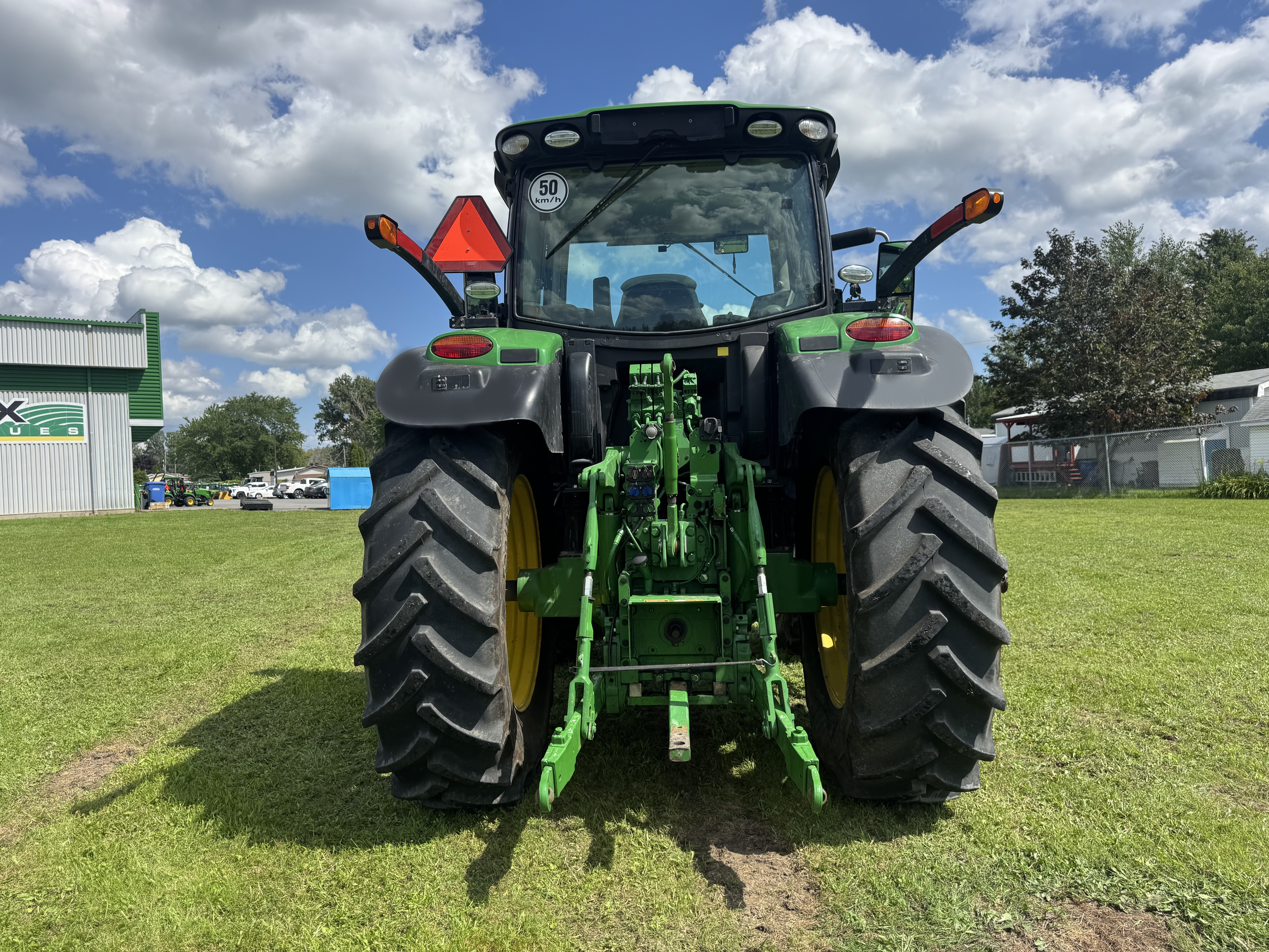 John Deere 6175R