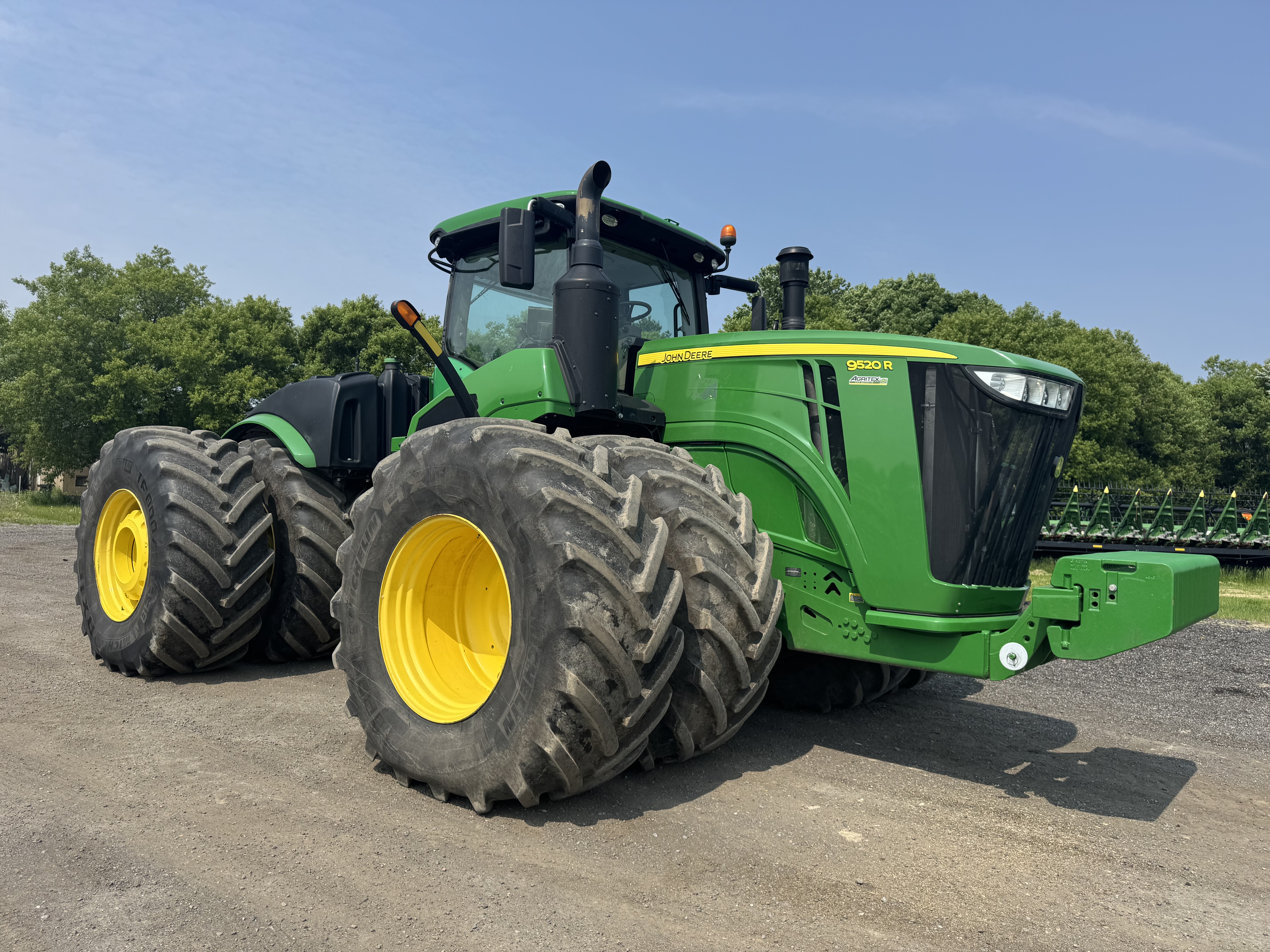 John Deere 9520R 
