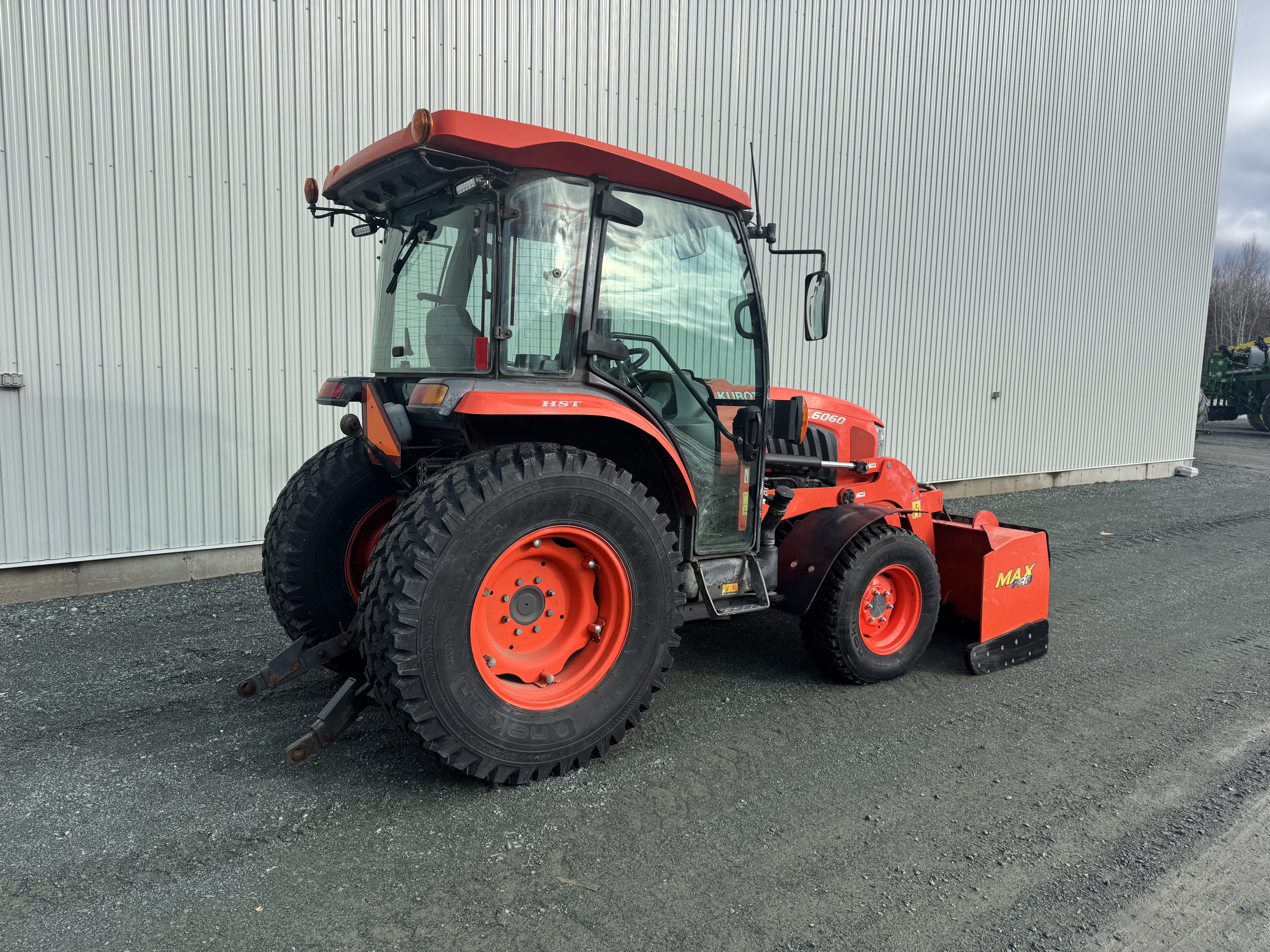 Kubota L6060 GRATTE NOKIAN