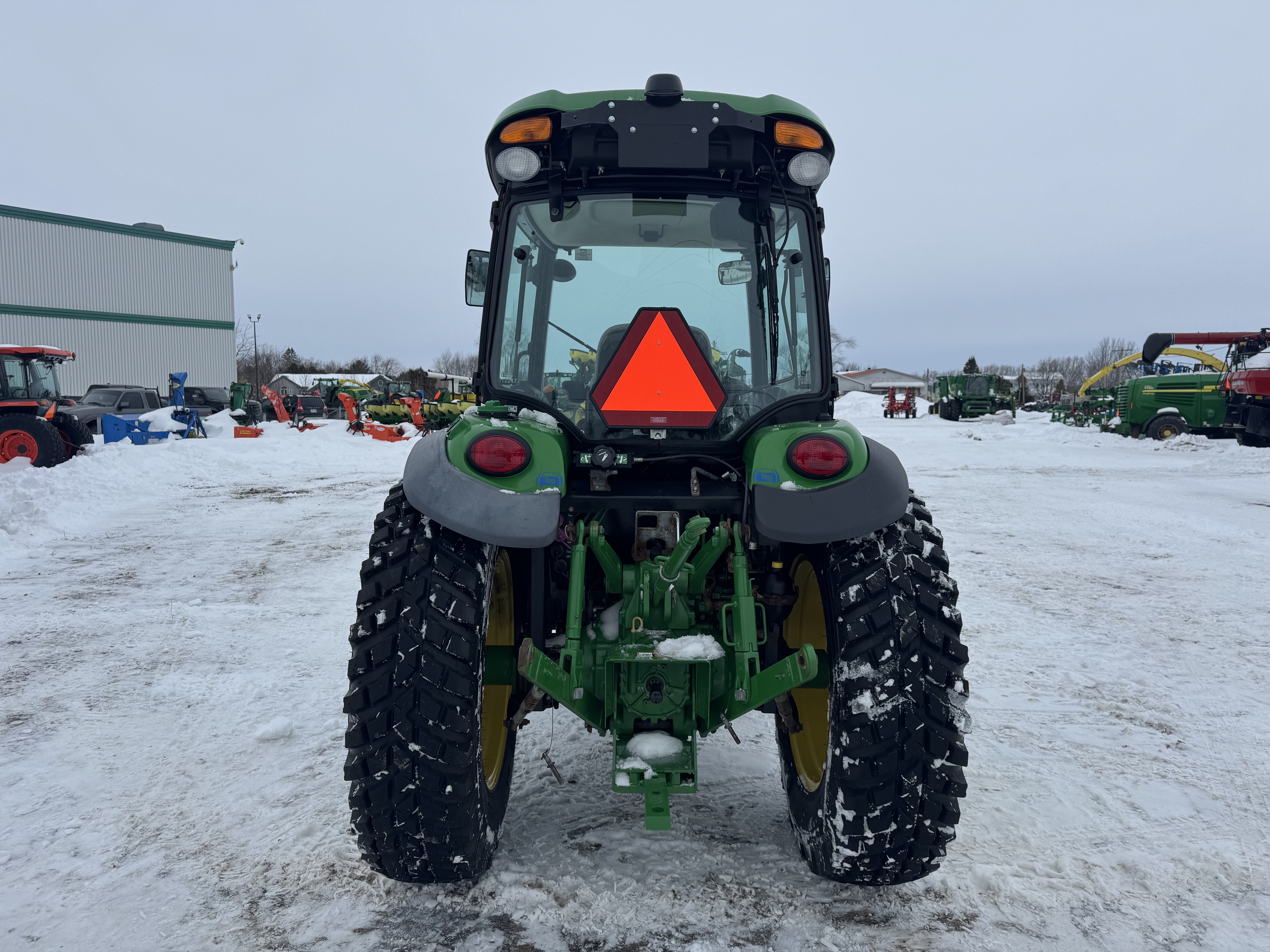 John Deere 4066R NOKIAN 