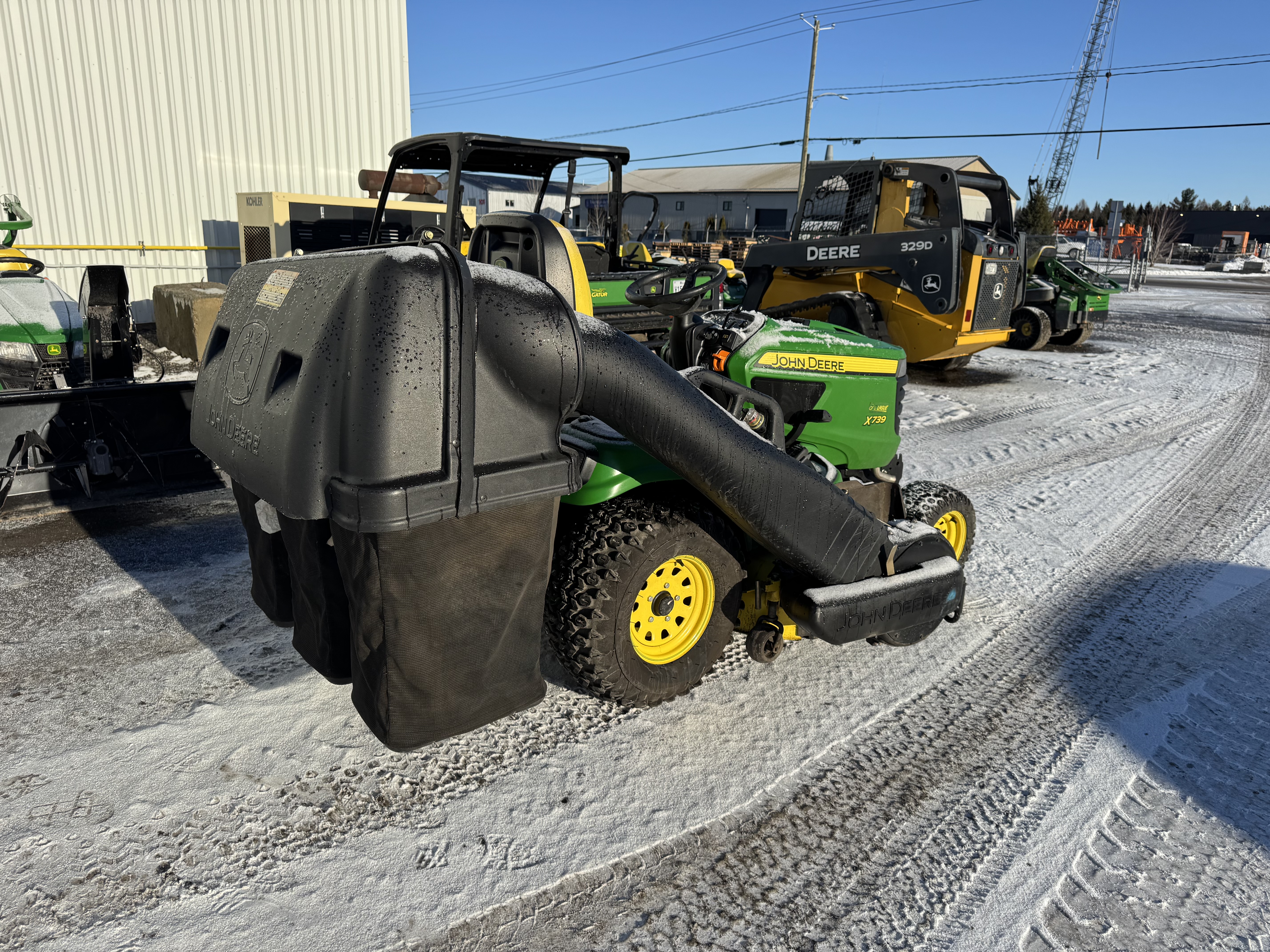 John Deere X739 Bagger