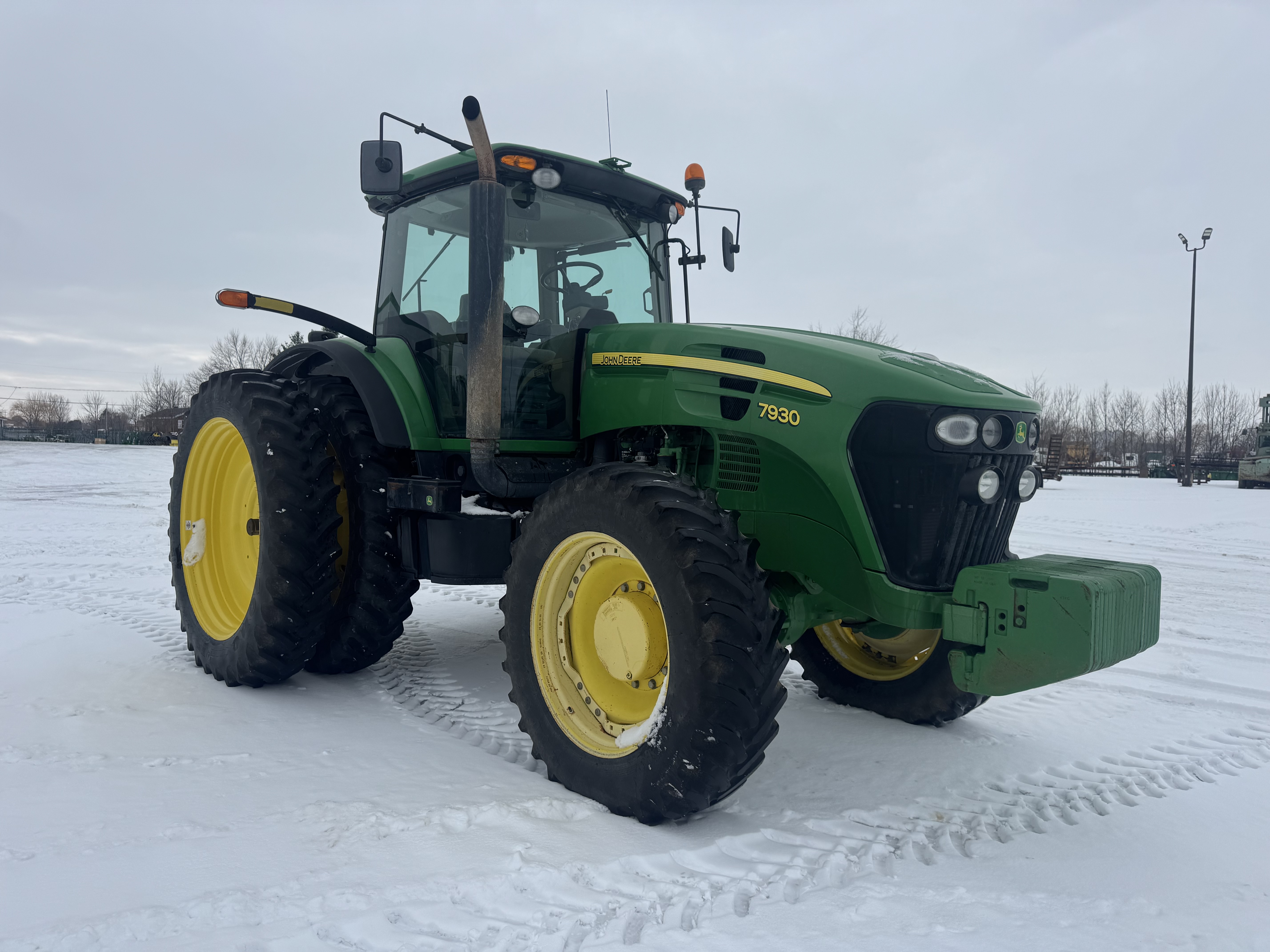 John Deere 7930