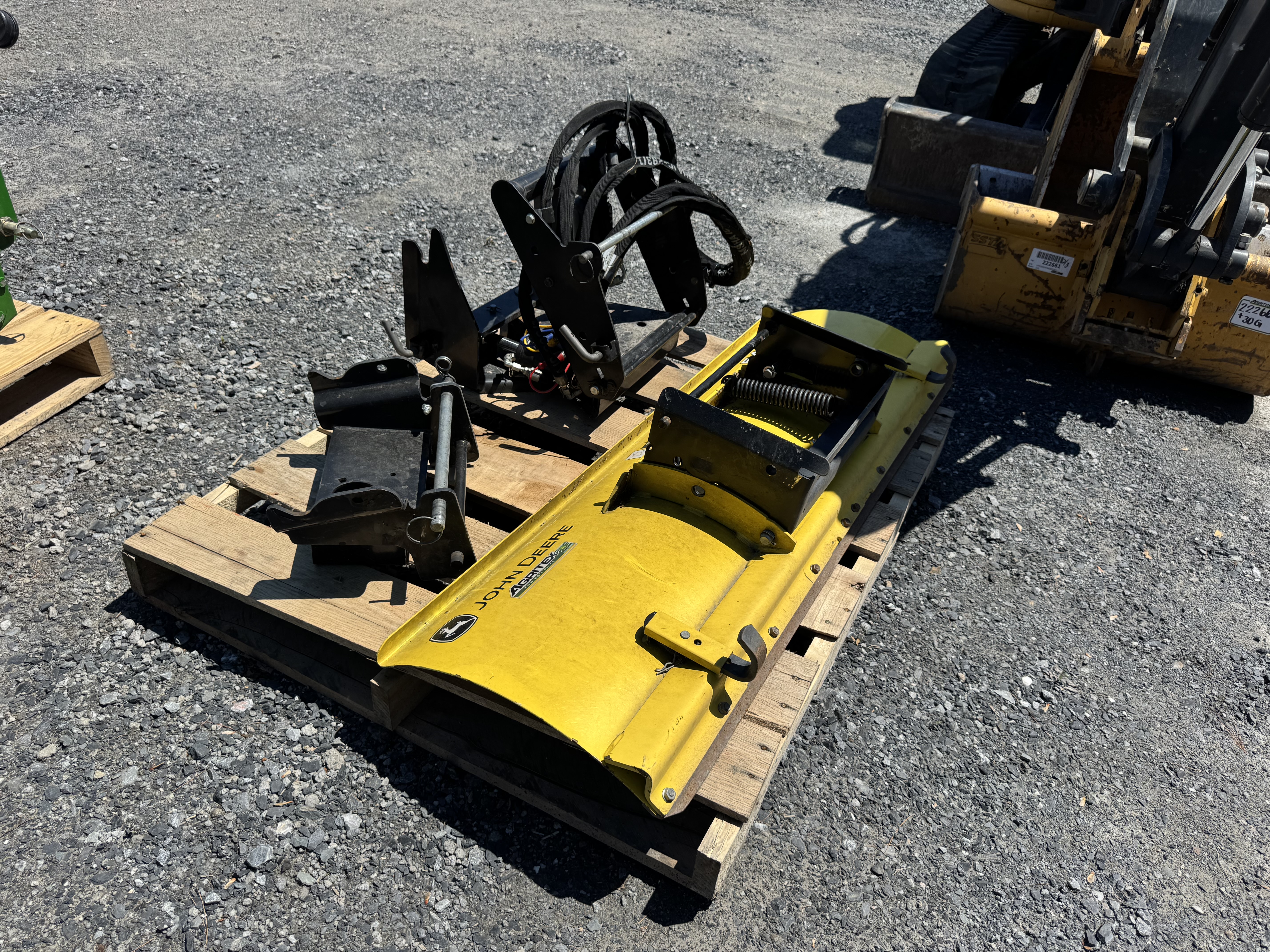 John Deere GRATTE AVANT 54 POUR 1025R