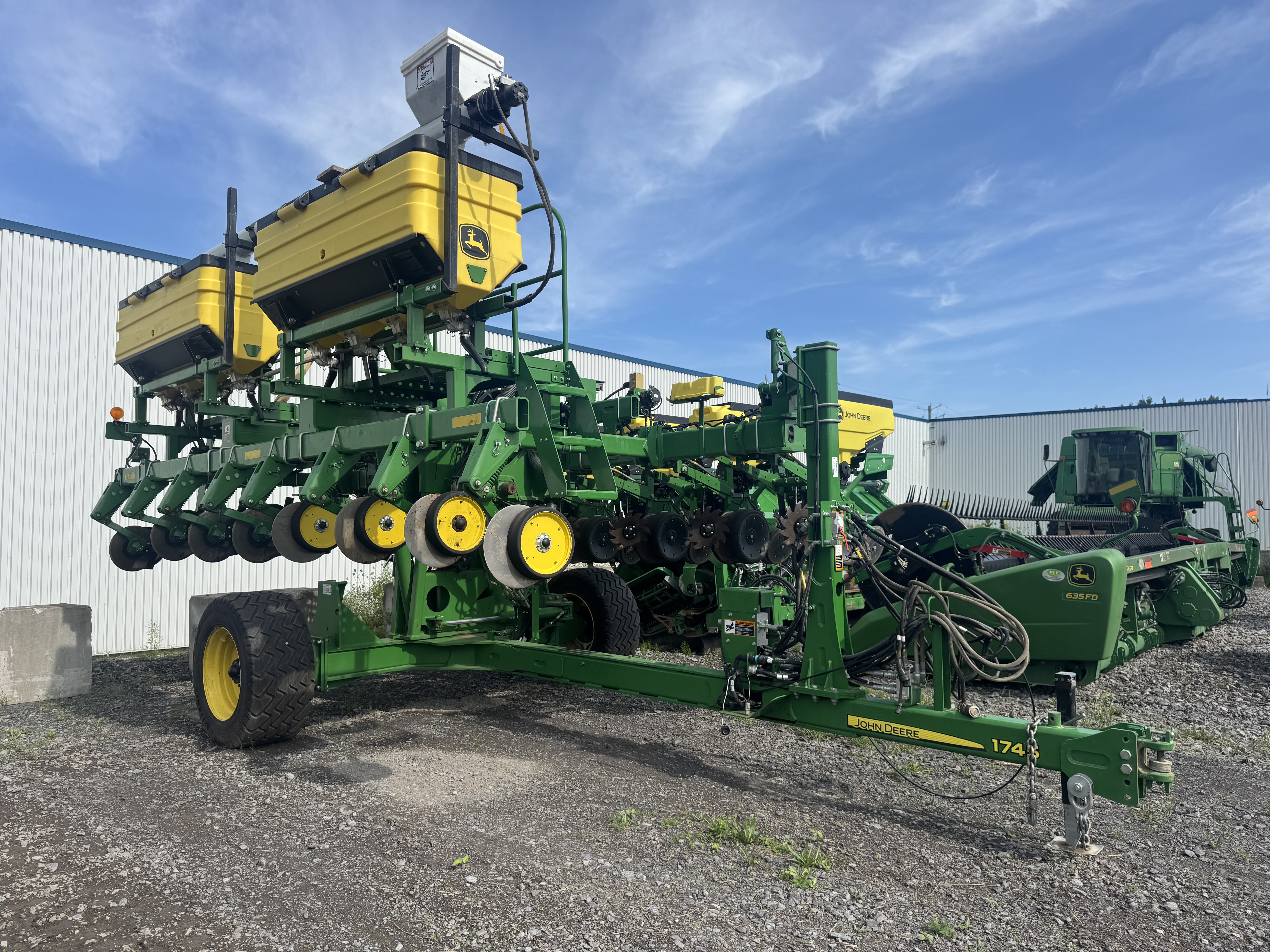 John Deere 1745