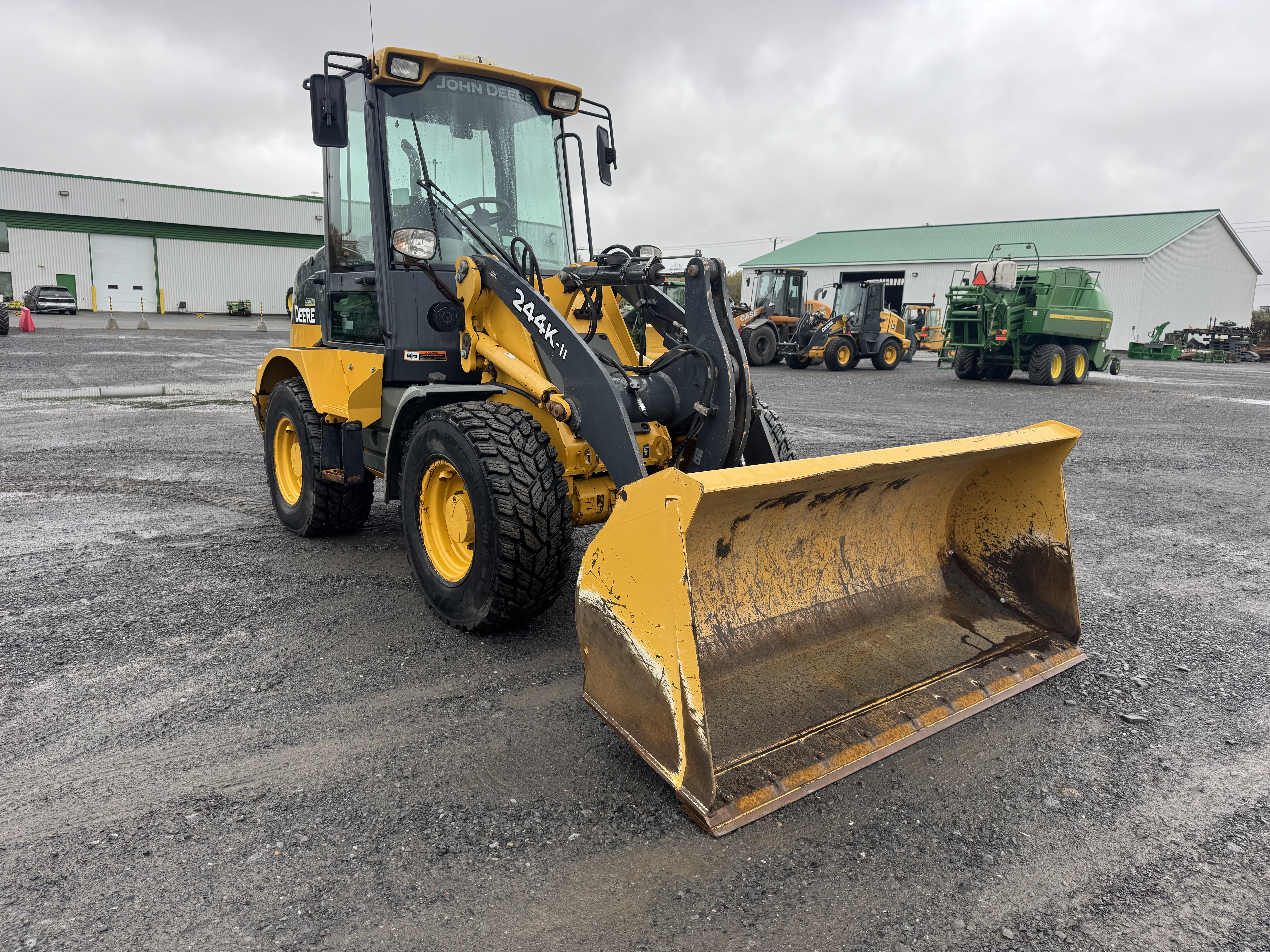 John Deere 244K-II