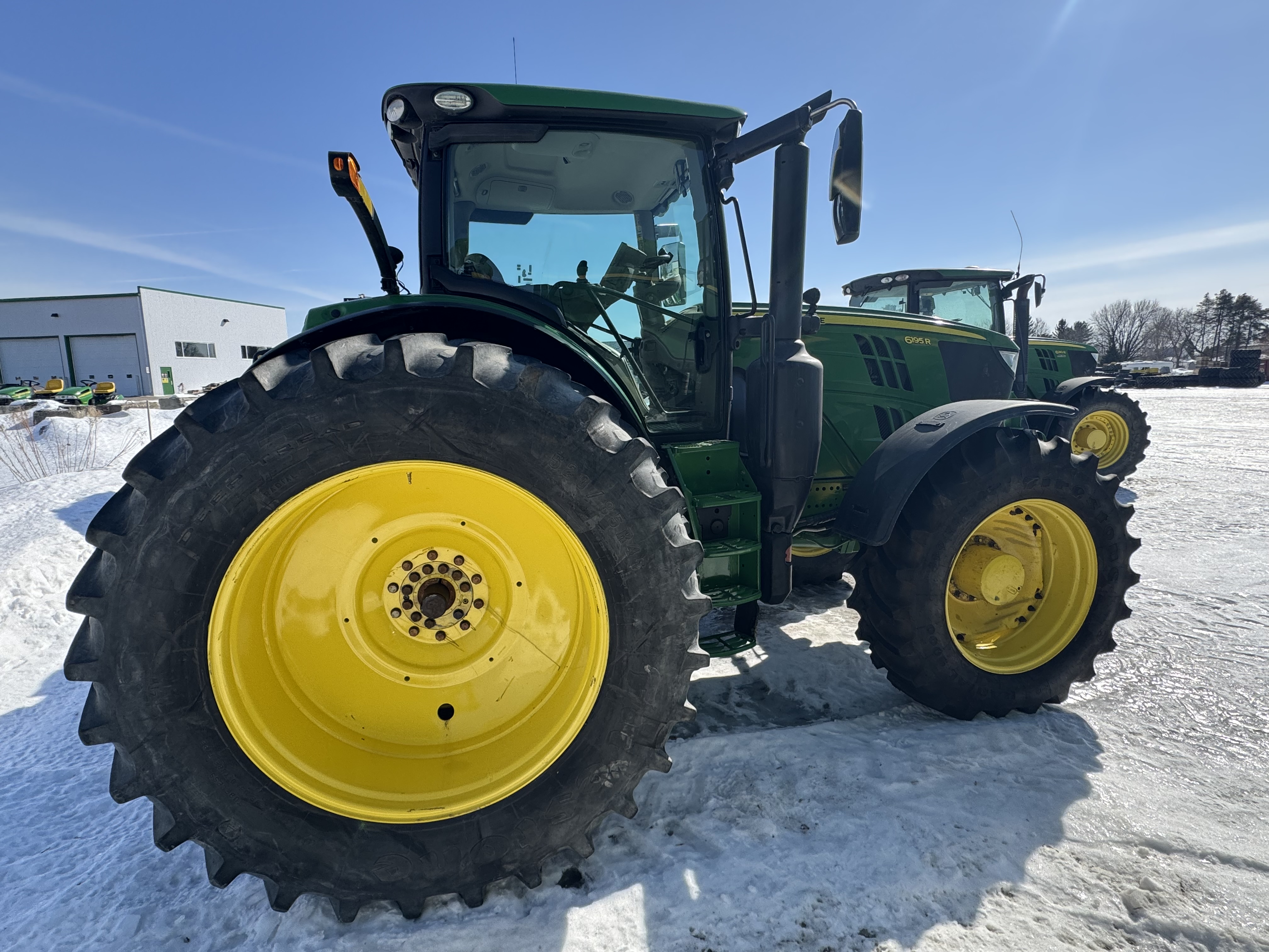 John Deere 6195R