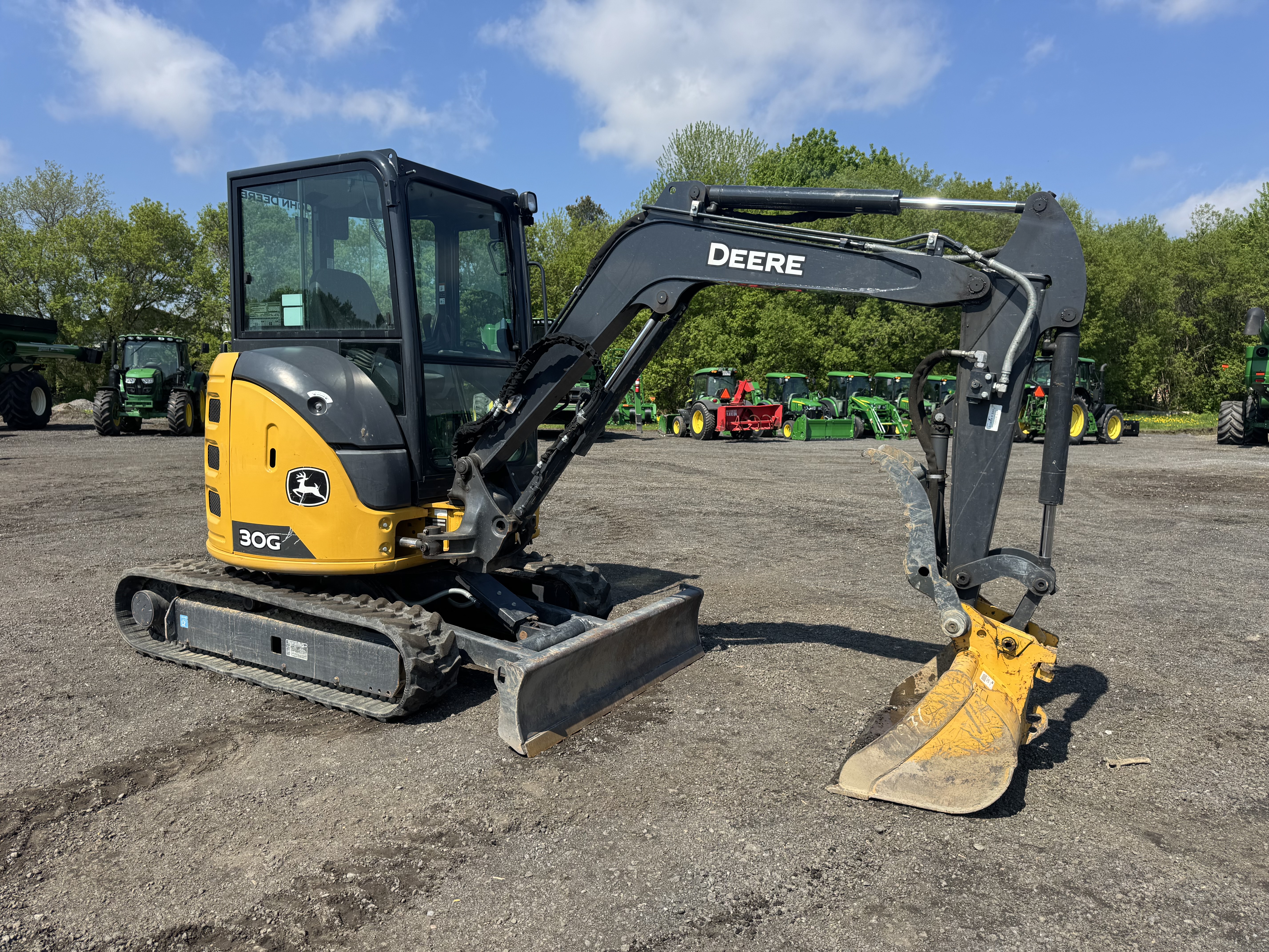 John Deere 30G  