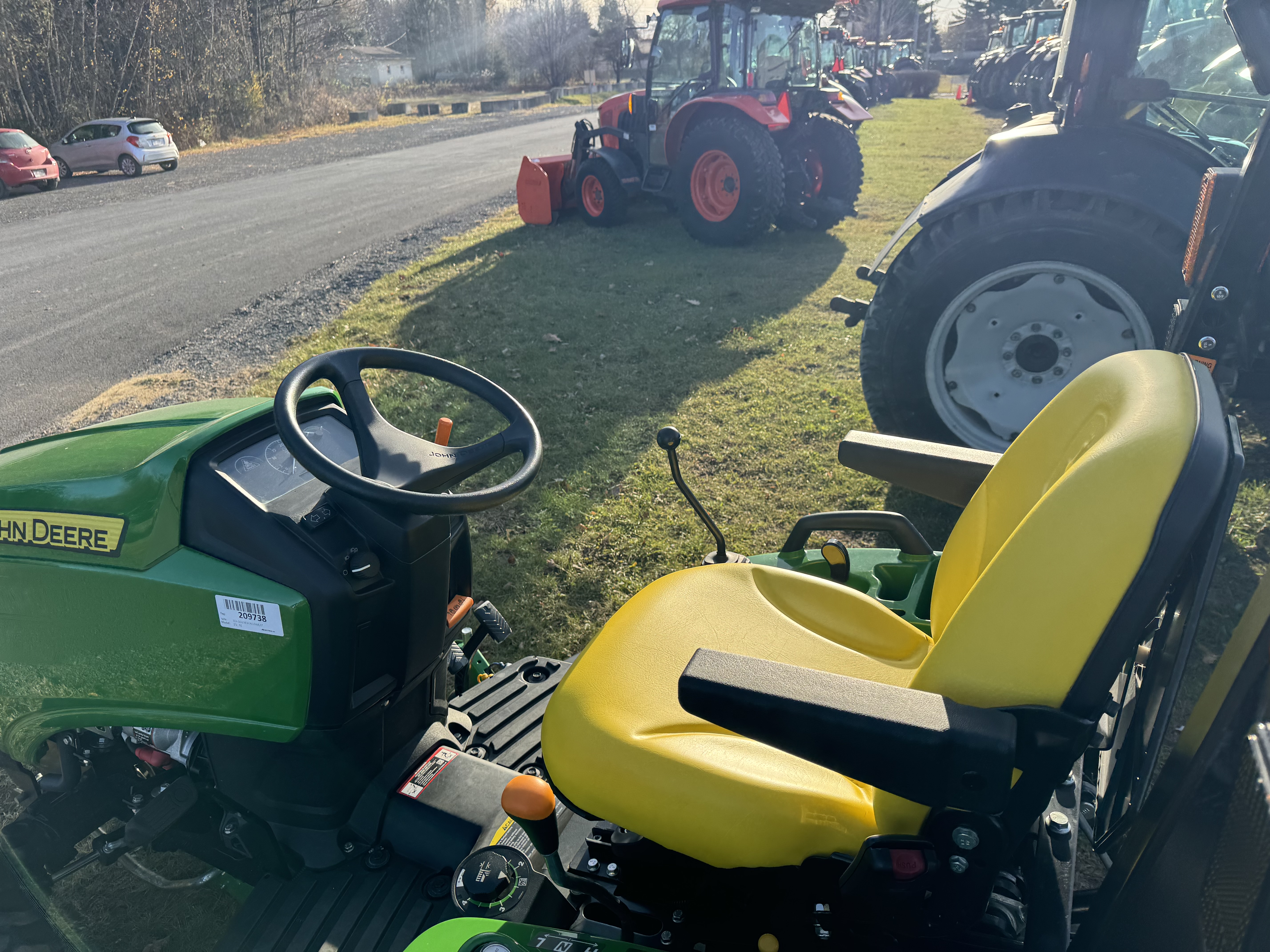 John Deere 1023E