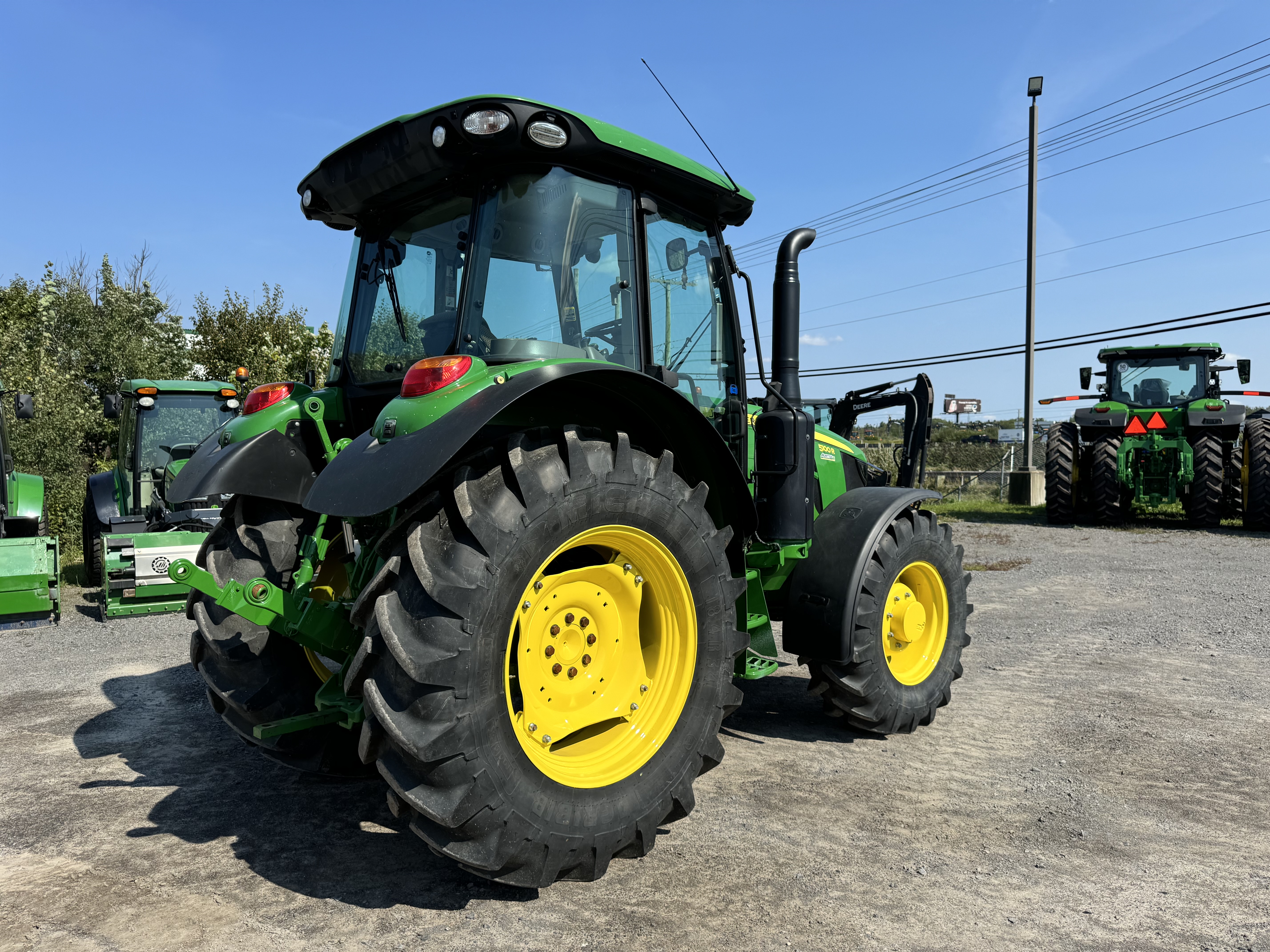 John Deere 5100R