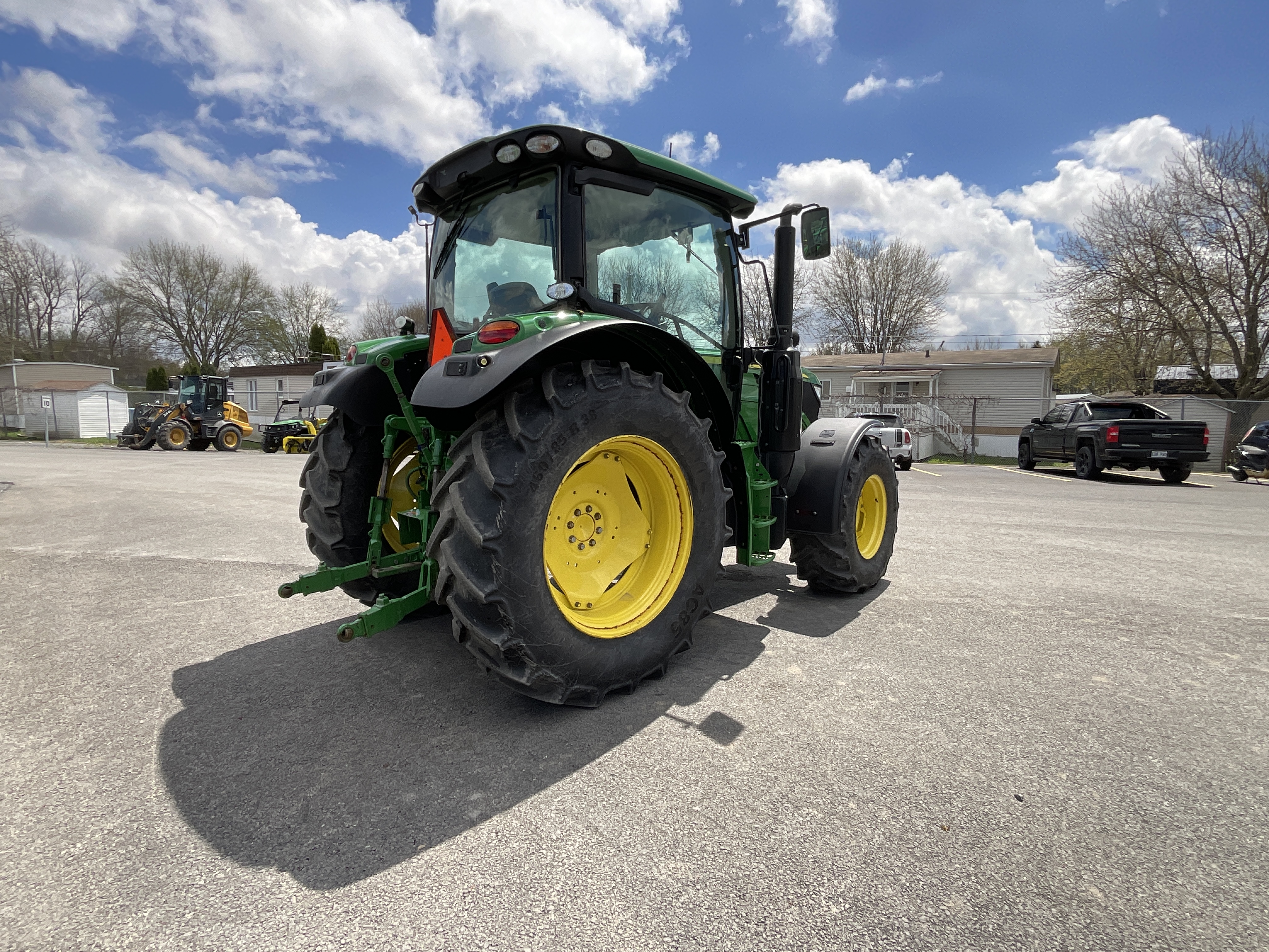 John Deere 6110R