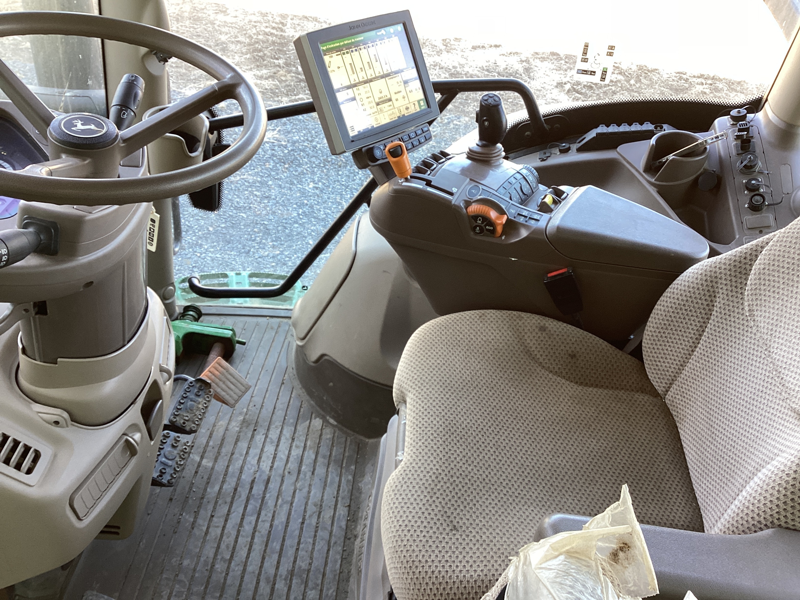 John Deere 6155R