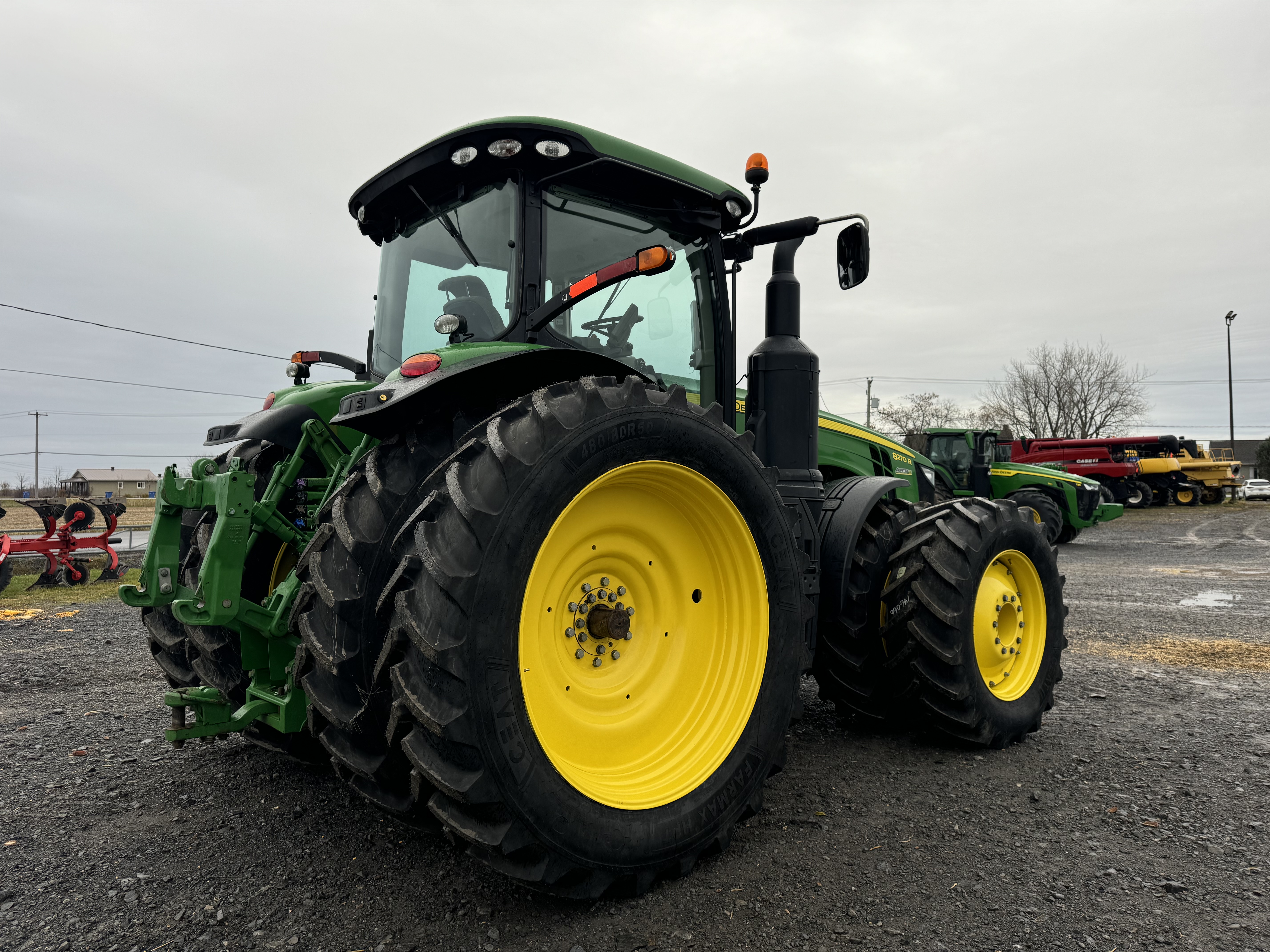 John Deere 8270R 