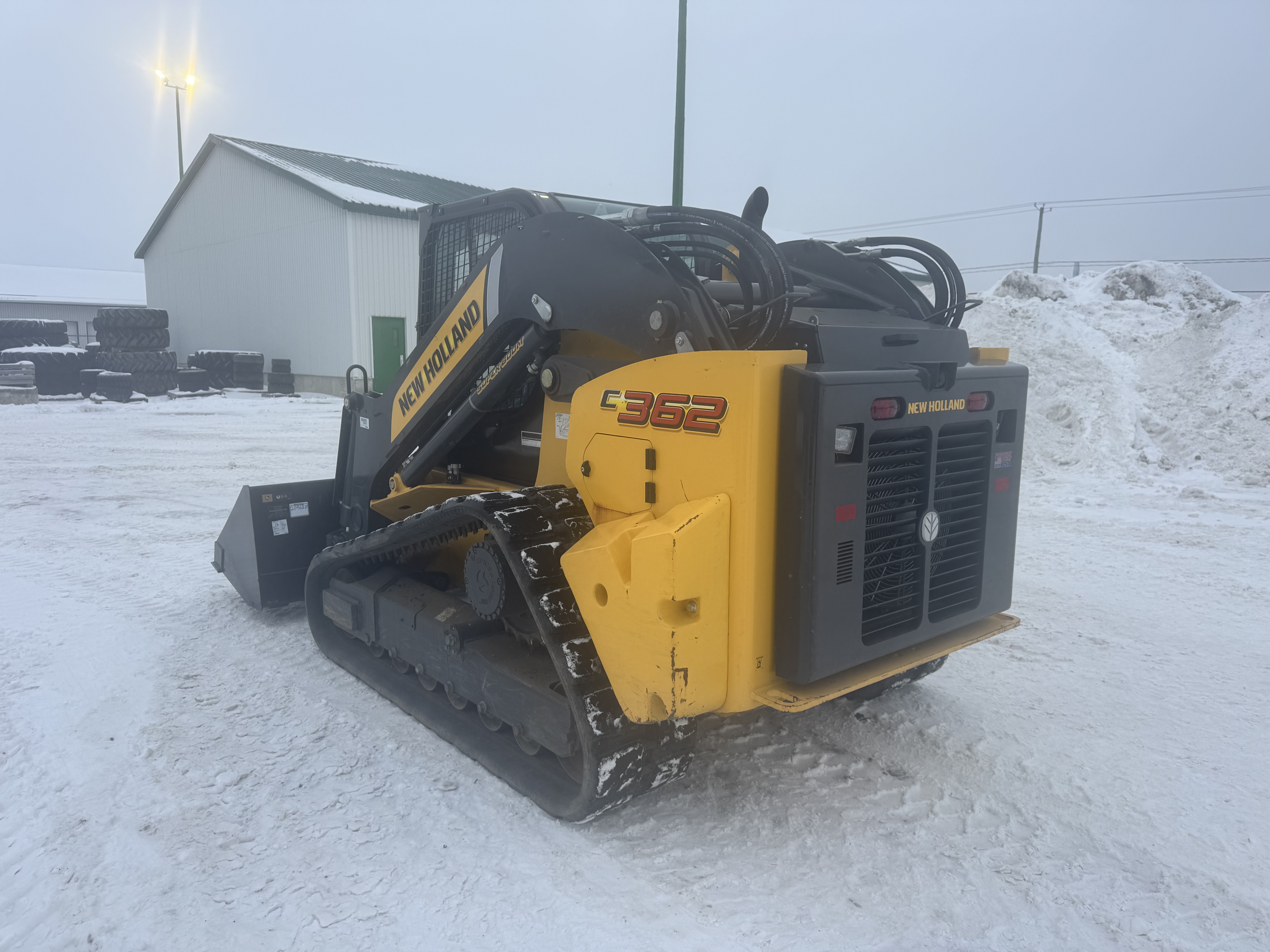 New Holland C362