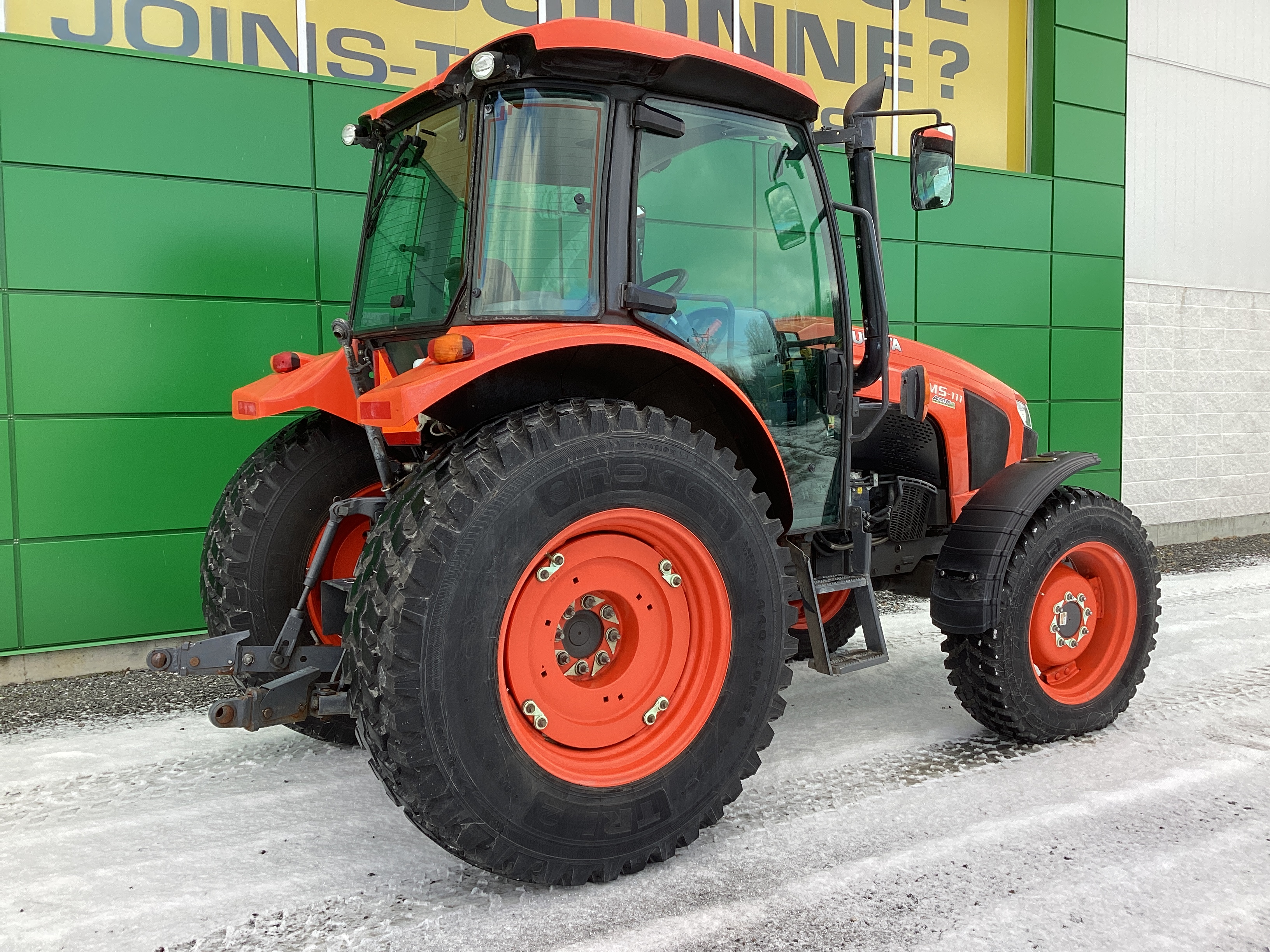 Kubota M5-111 NOKIAN