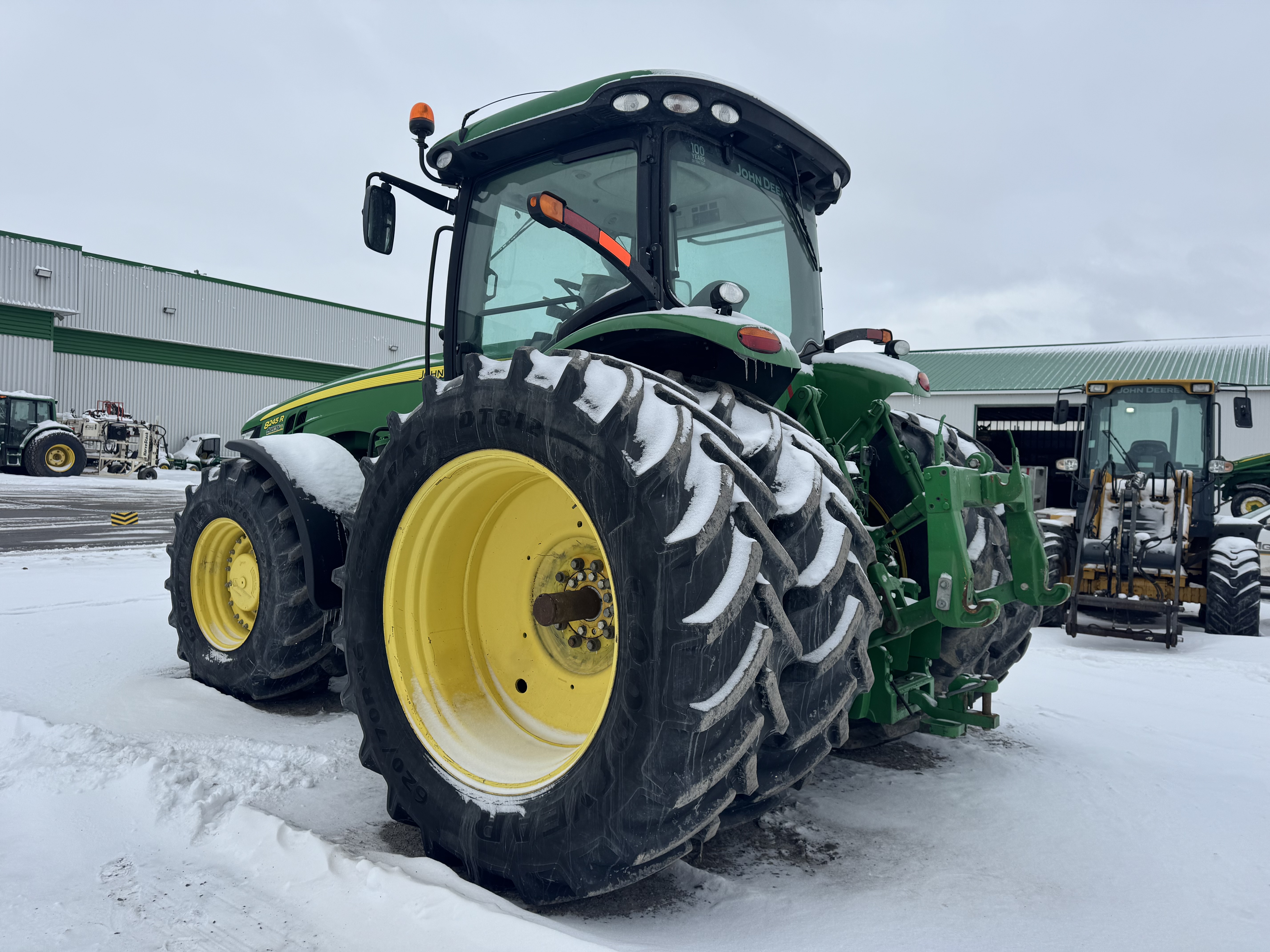 John Deere 8245R