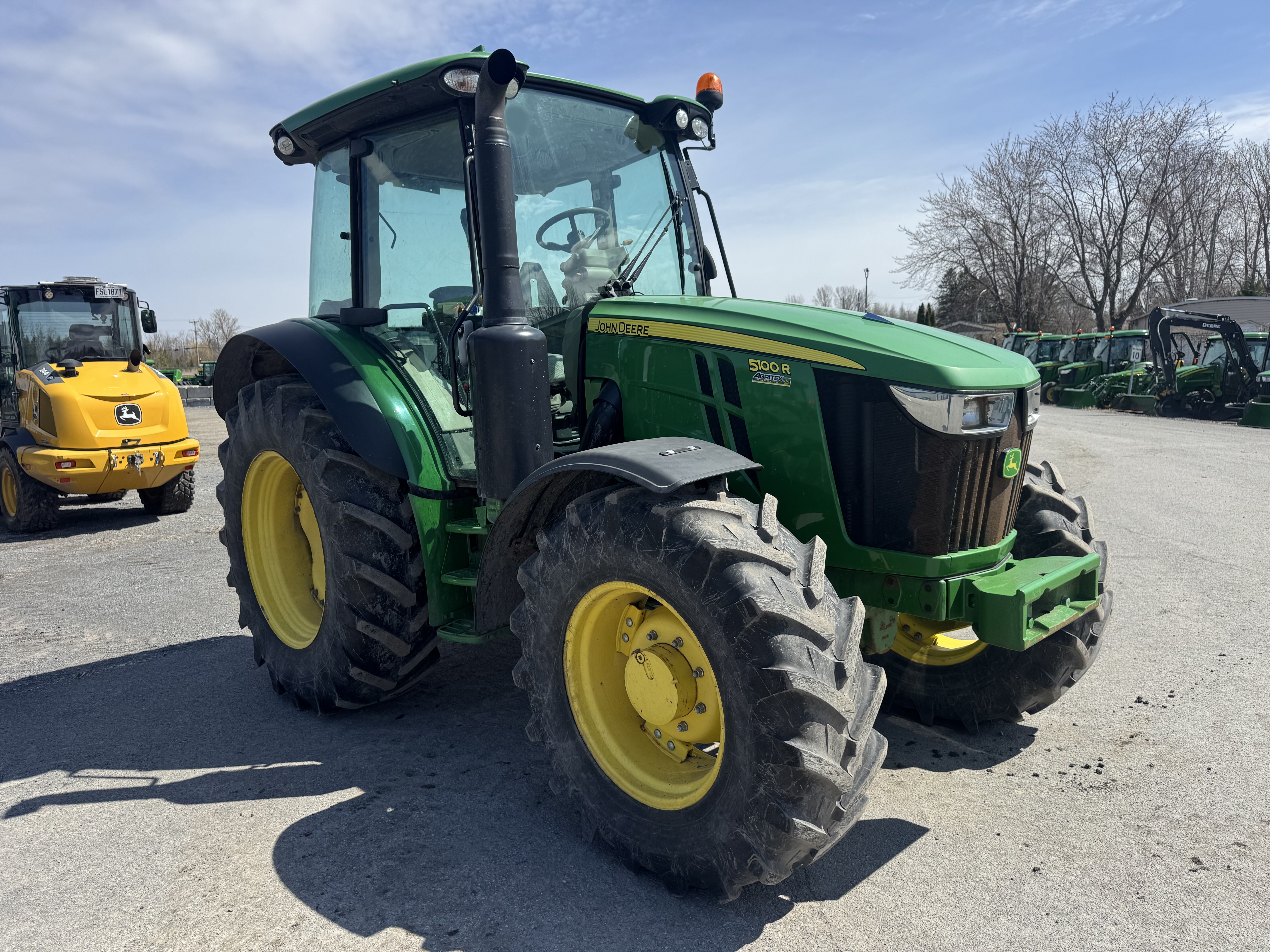 John Deere 5100R
